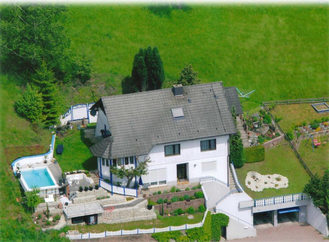 Apartment with Mountain View photo 2