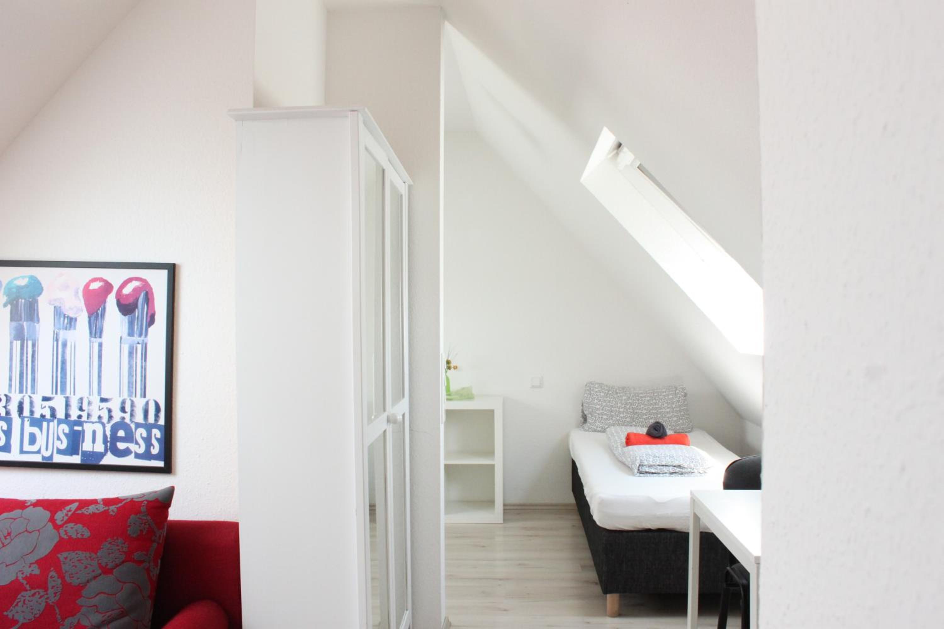 One-Bedroom Apartment photo 2