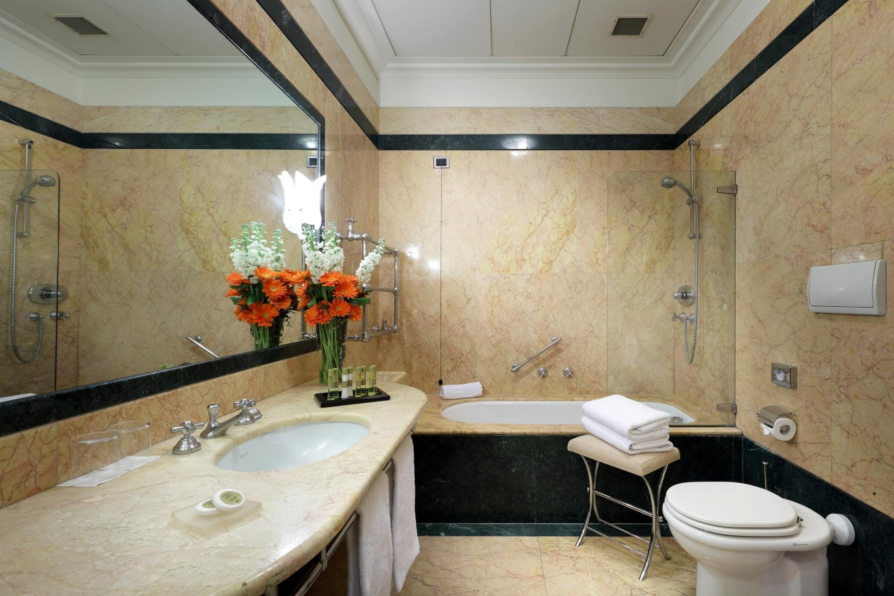 Superior Triple Room - Photo 4