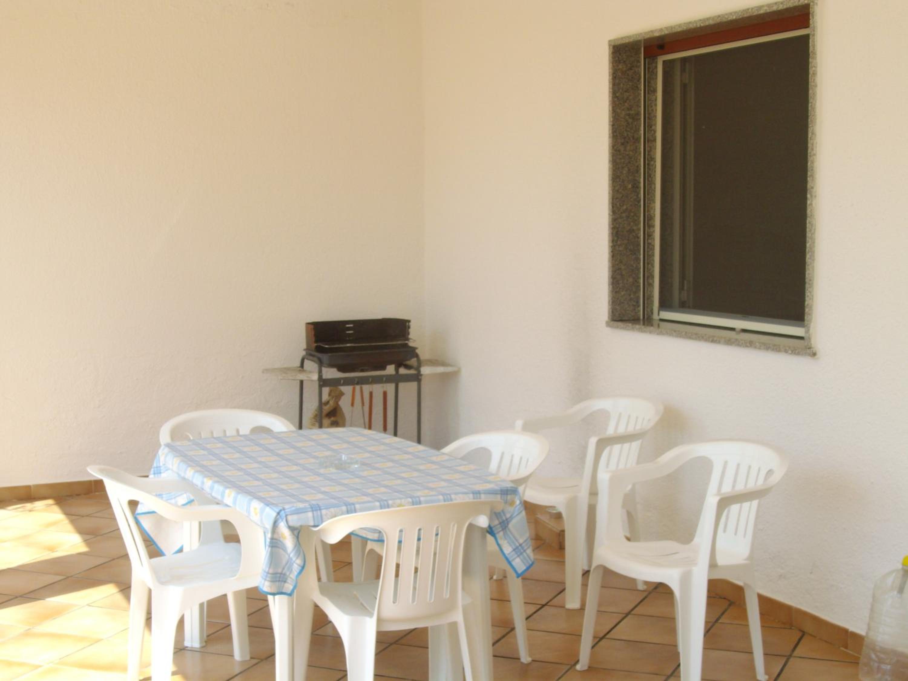 Three-Bedroom House photo 2