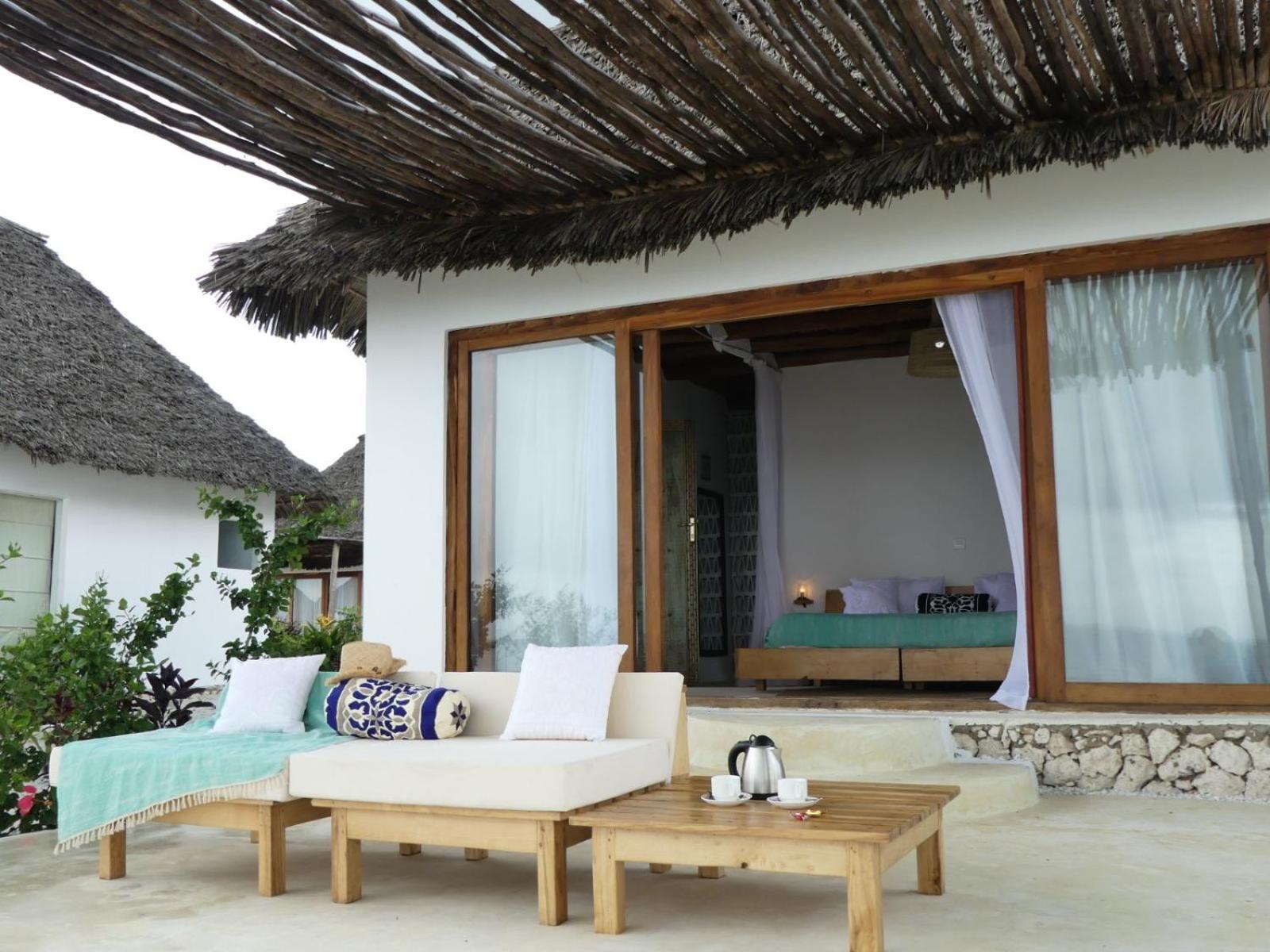Front Sea View Suite with Private Pool - Photo 4