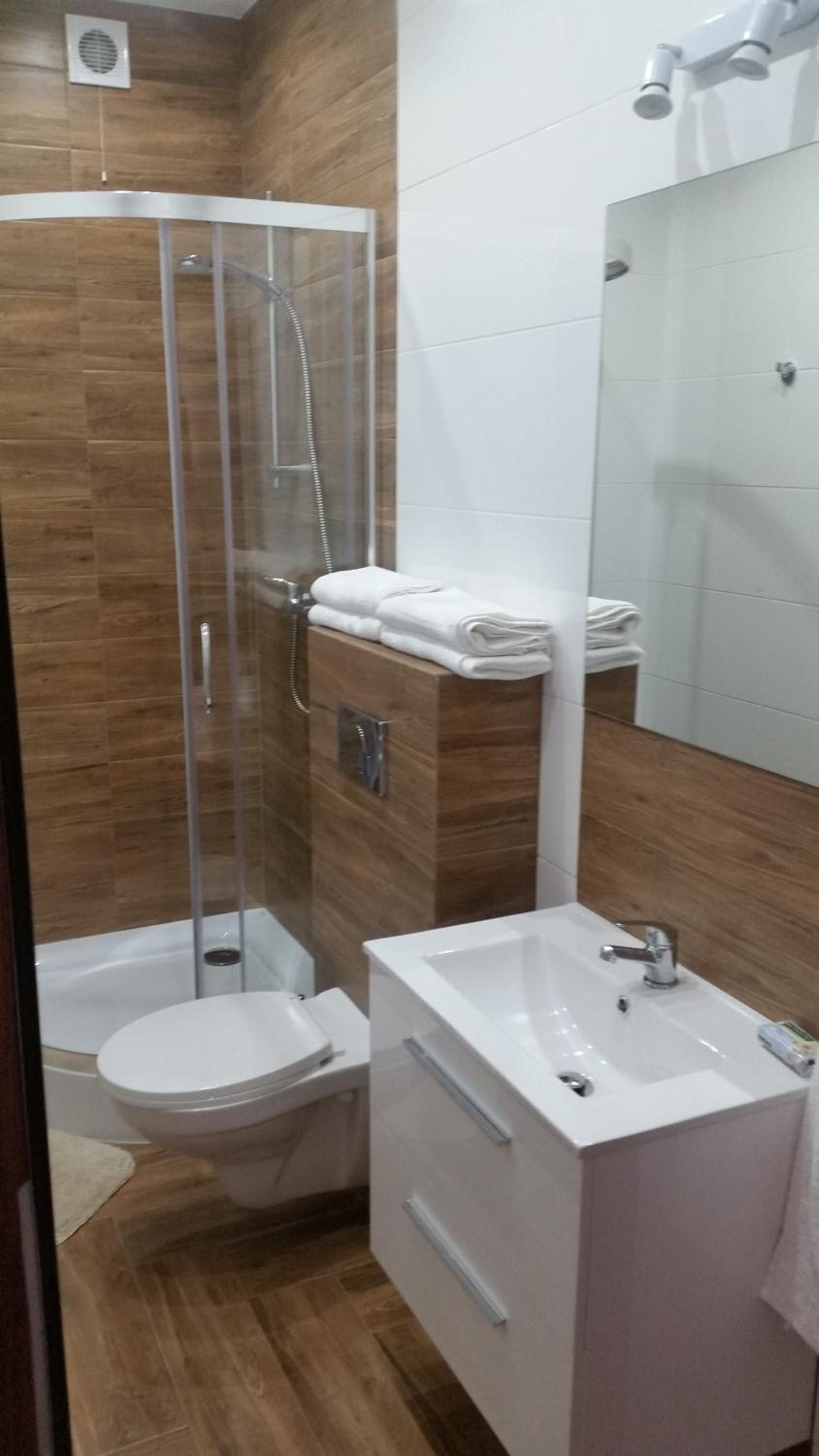 Triple Room with Private Bathroom