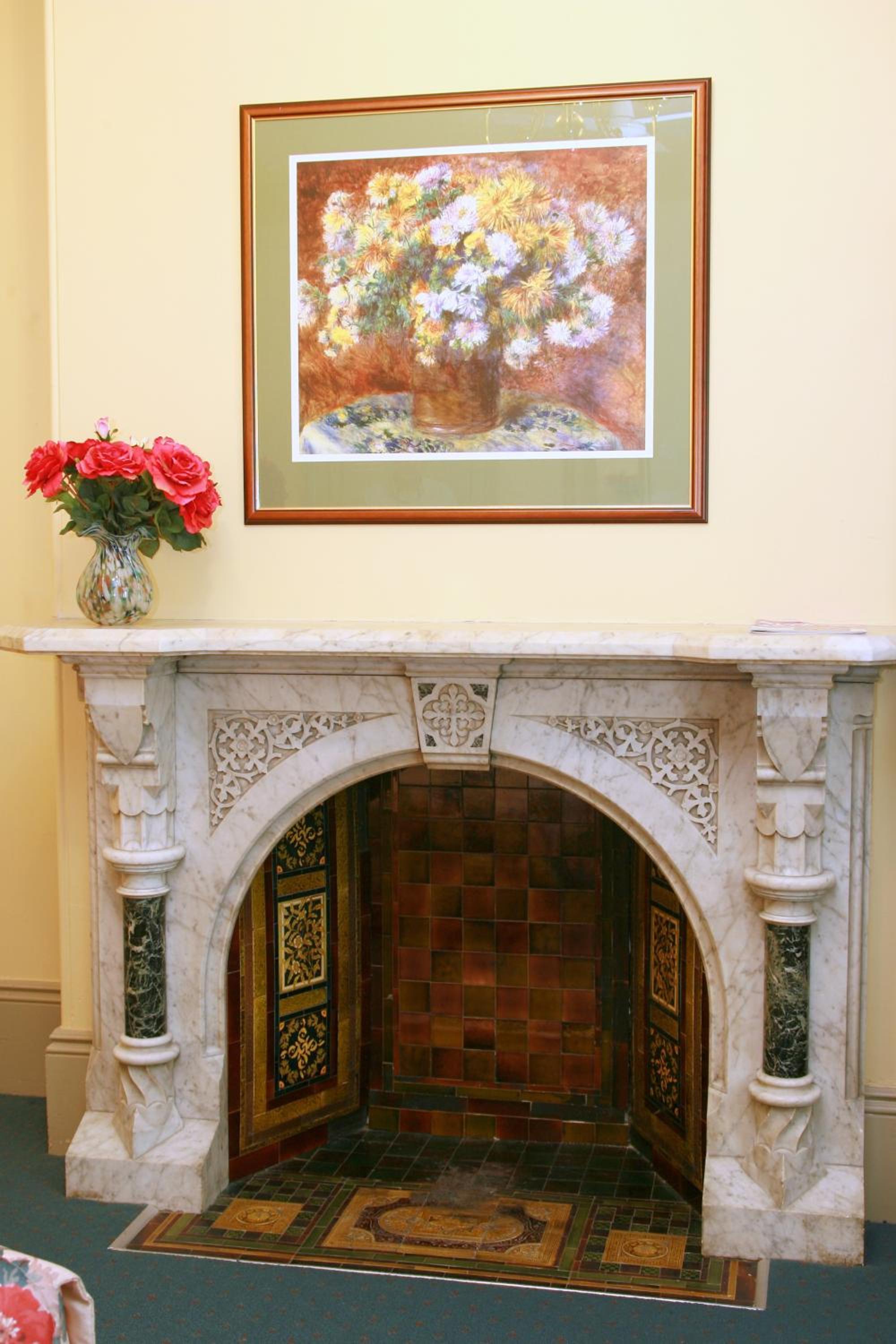 Heritage Queen Suite