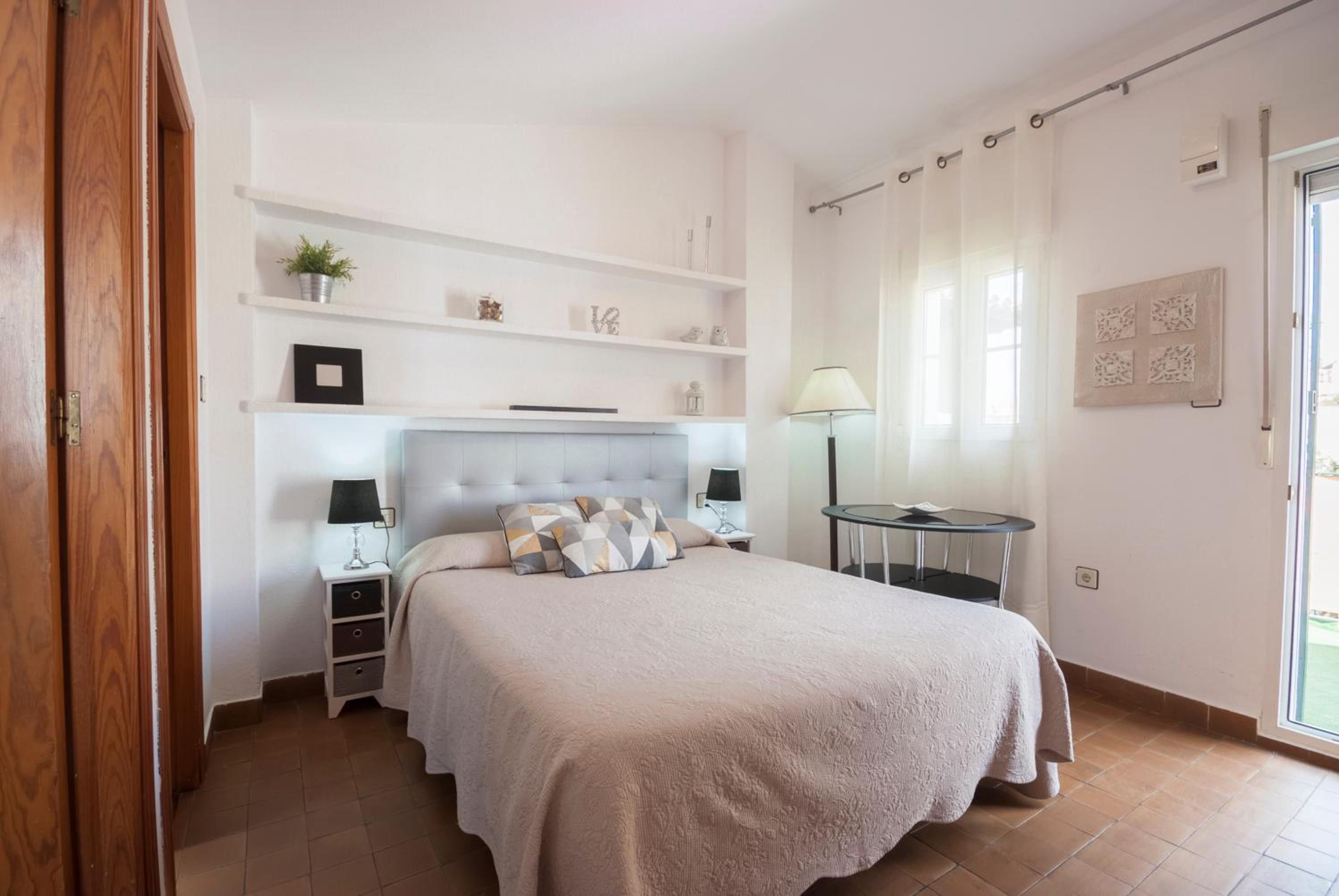 Estudio con terraza
