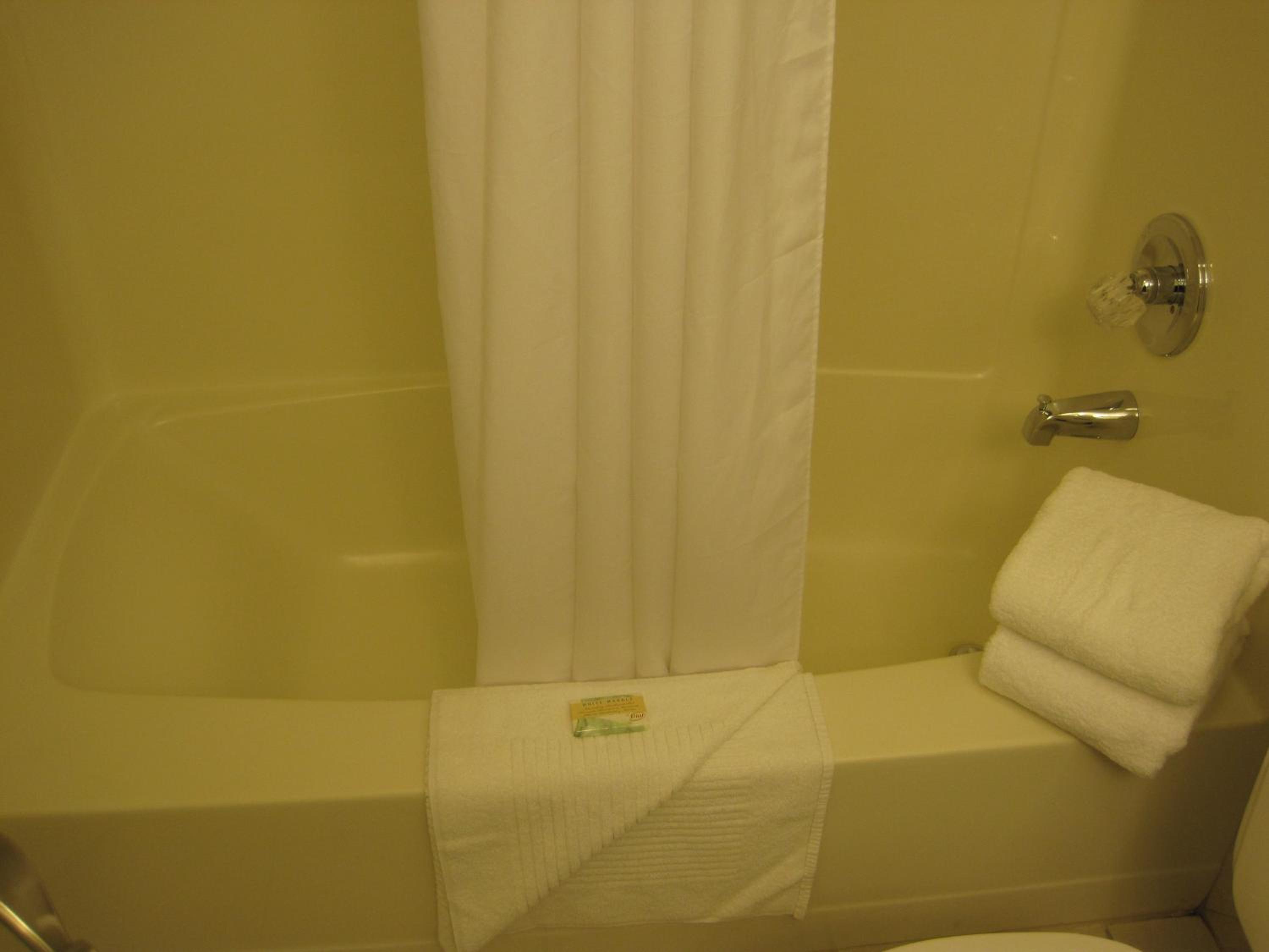 Queen Room with Sea View - Photo 5