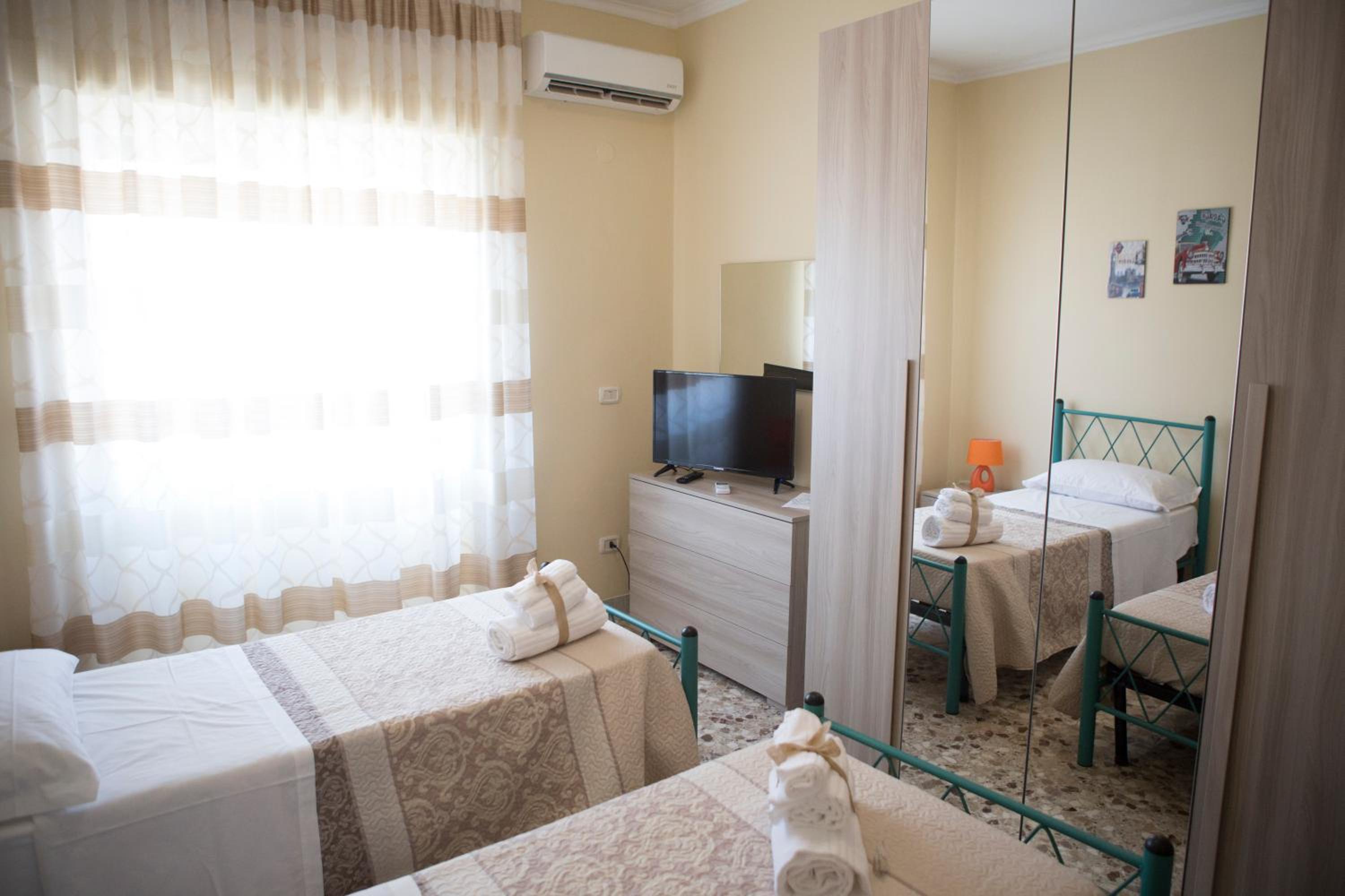 Twin Room photo 2