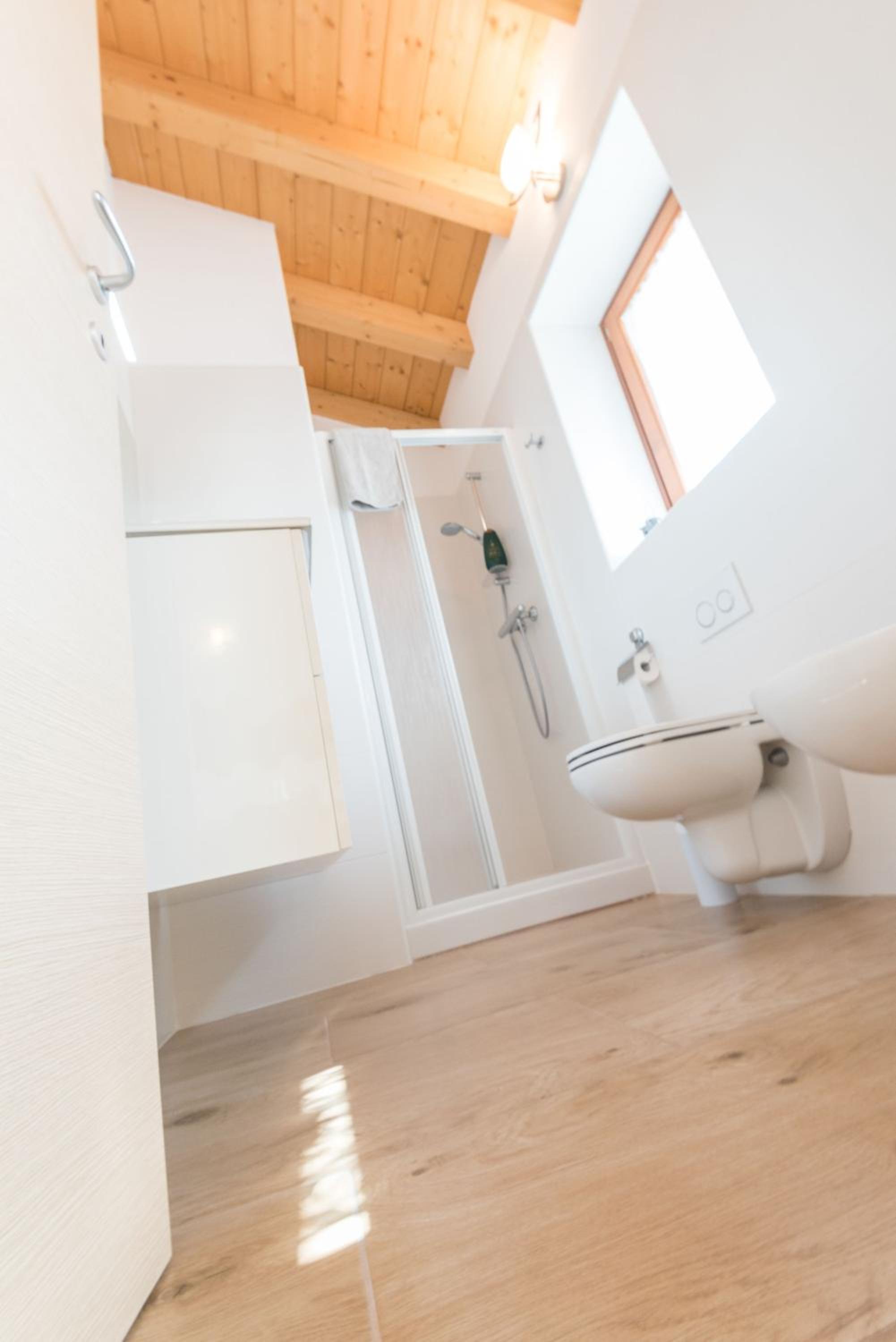 Two-Bedroom House - Photo 36