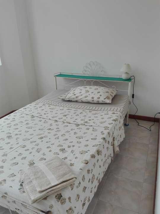 Standard Single Room with Shared Bathroom photo 3