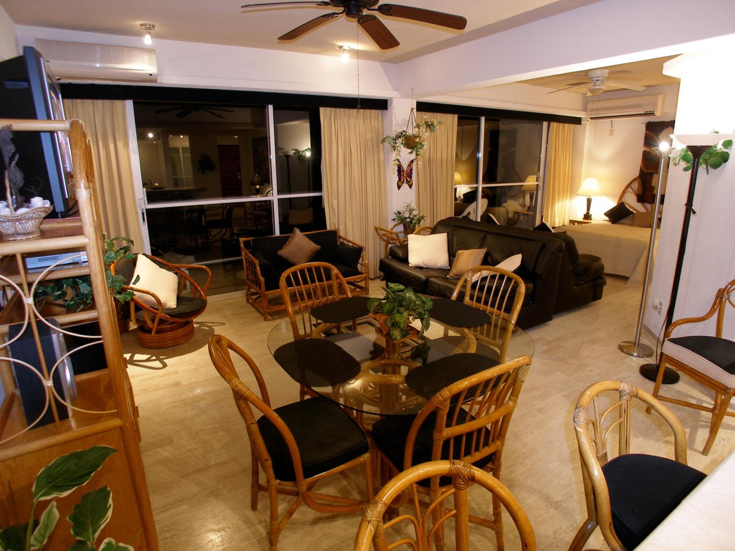 Suite with Ocean View photo 2