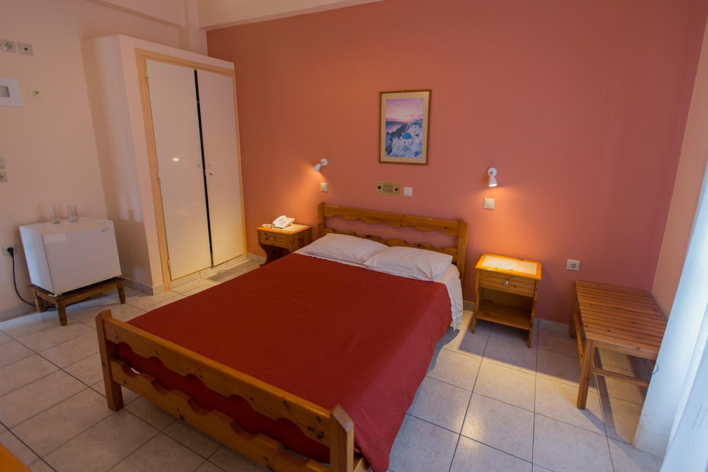 Double or Twin Room photo 3