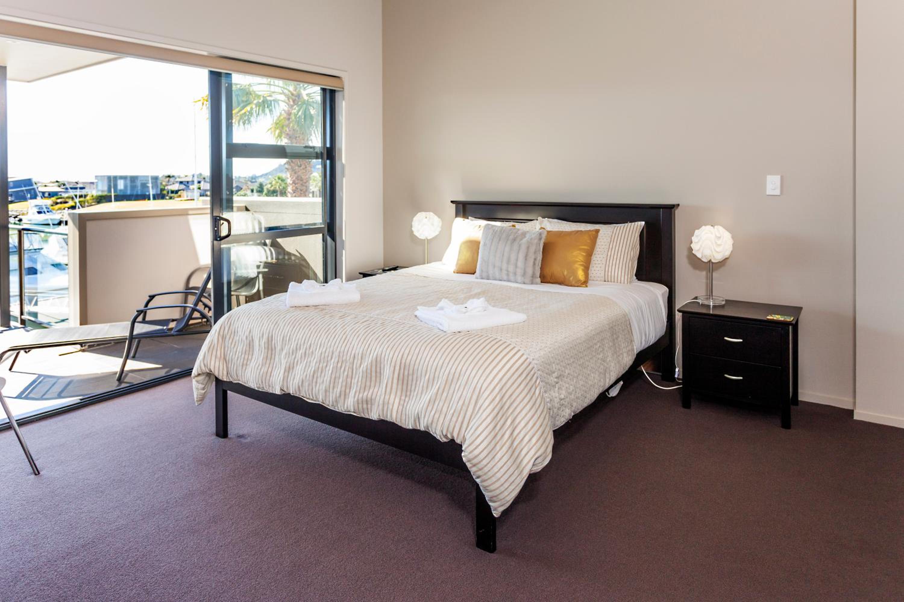 Two-Bedroom King Suite (4 Adults) - Water Front