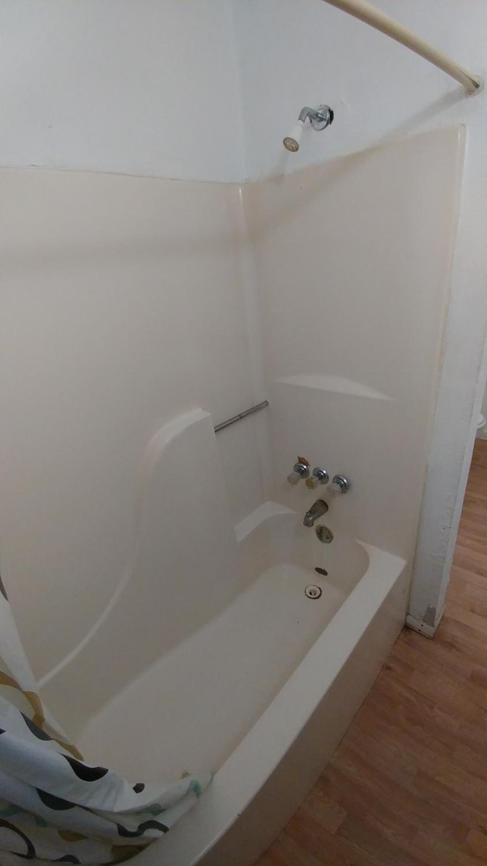 Standard Double Room - Photo 5