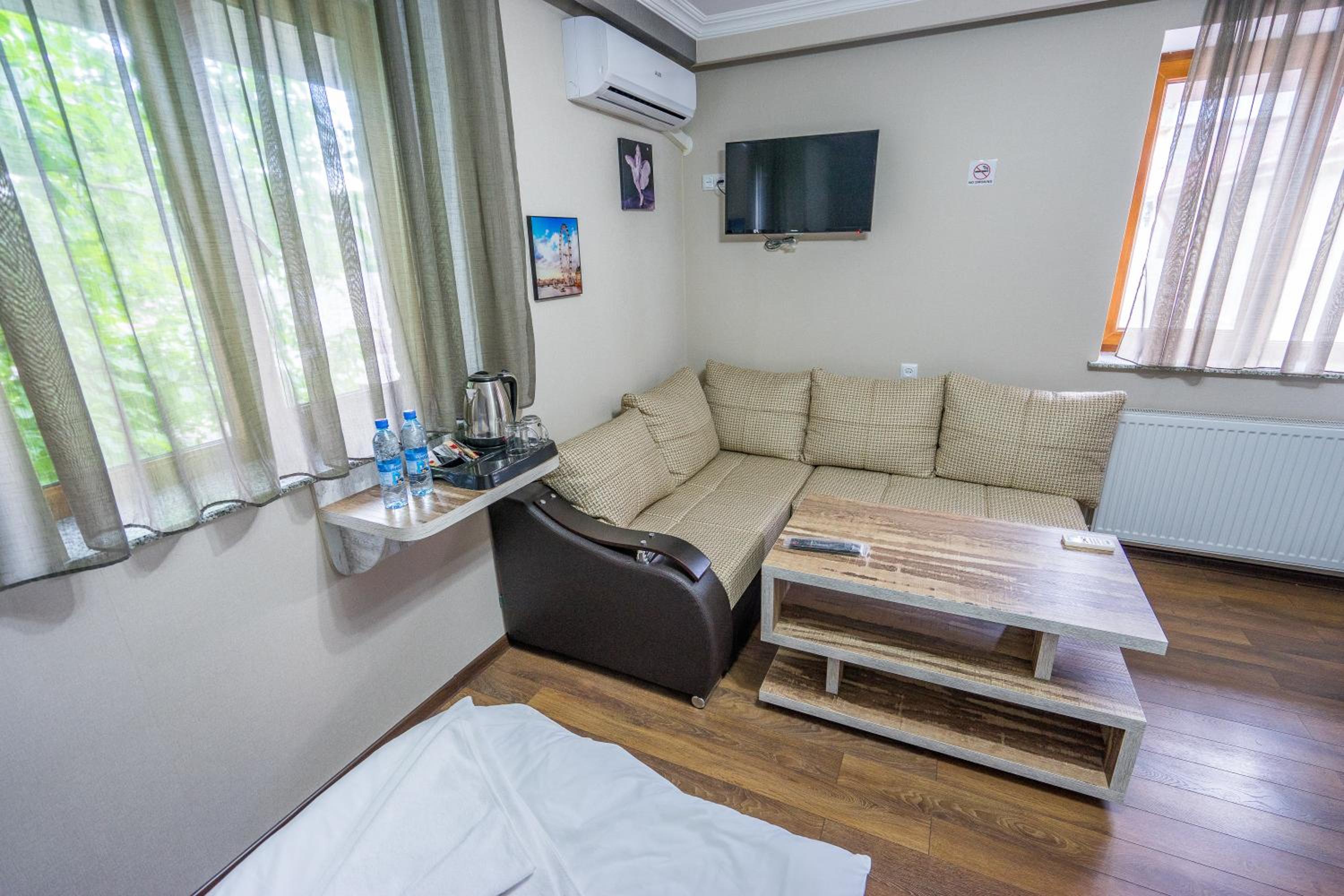 Large Twin Room