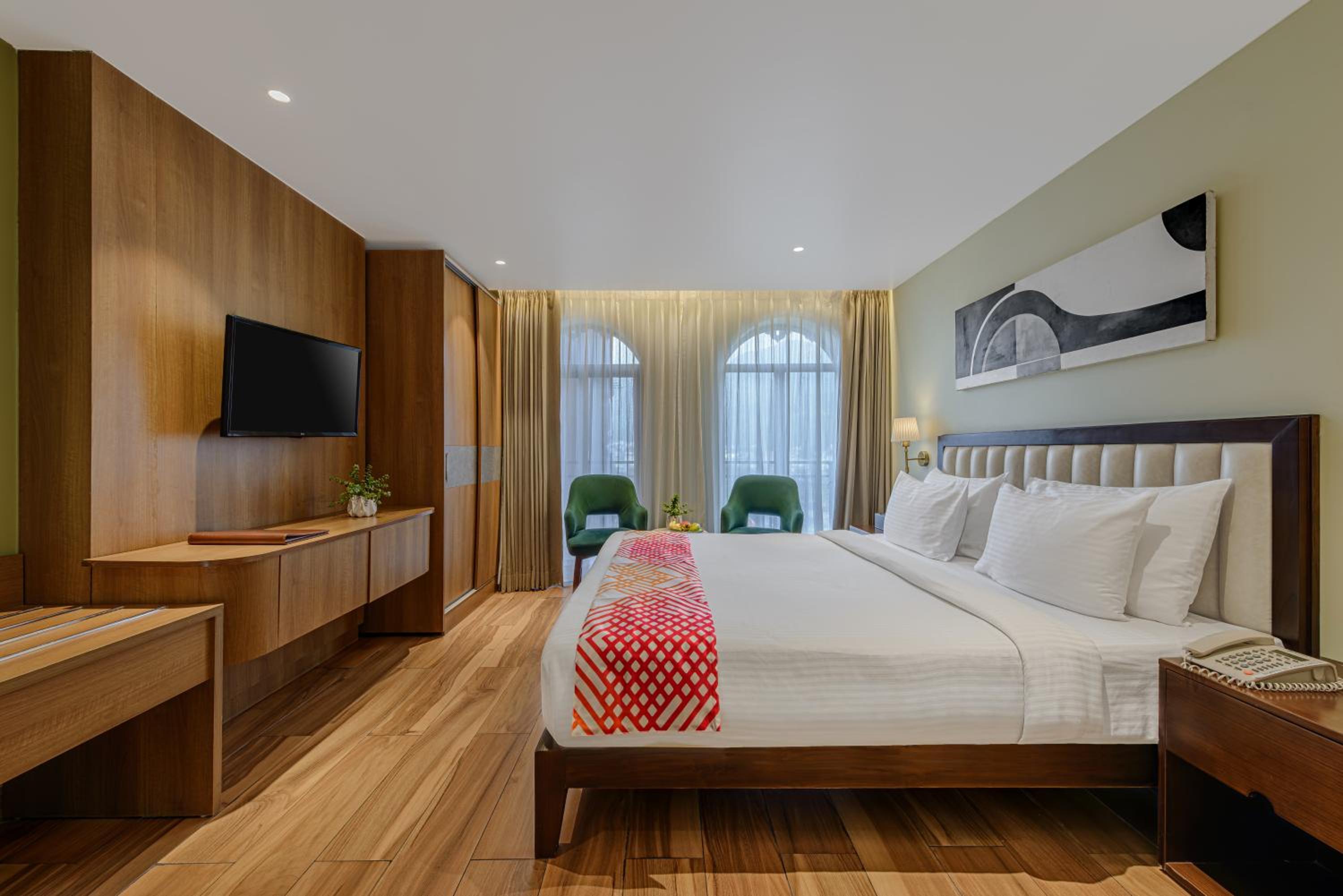 Queen Room