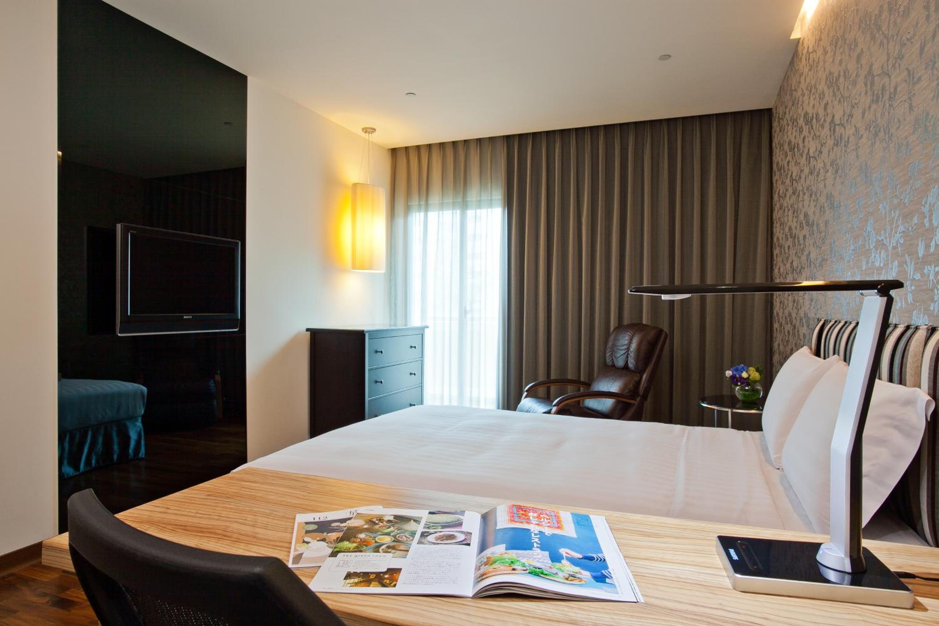 Classic Double Room (No Windows) - Photo 7
