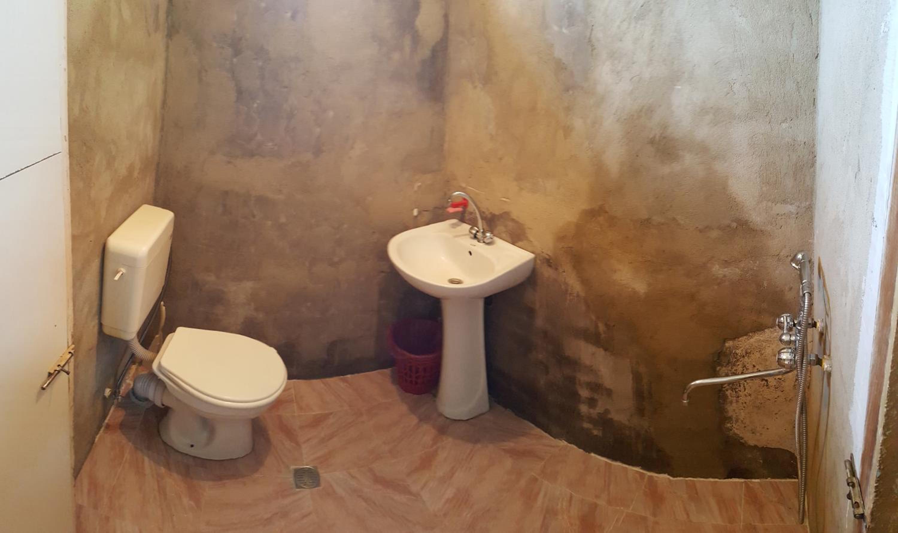 Family Room with Shower photo 2