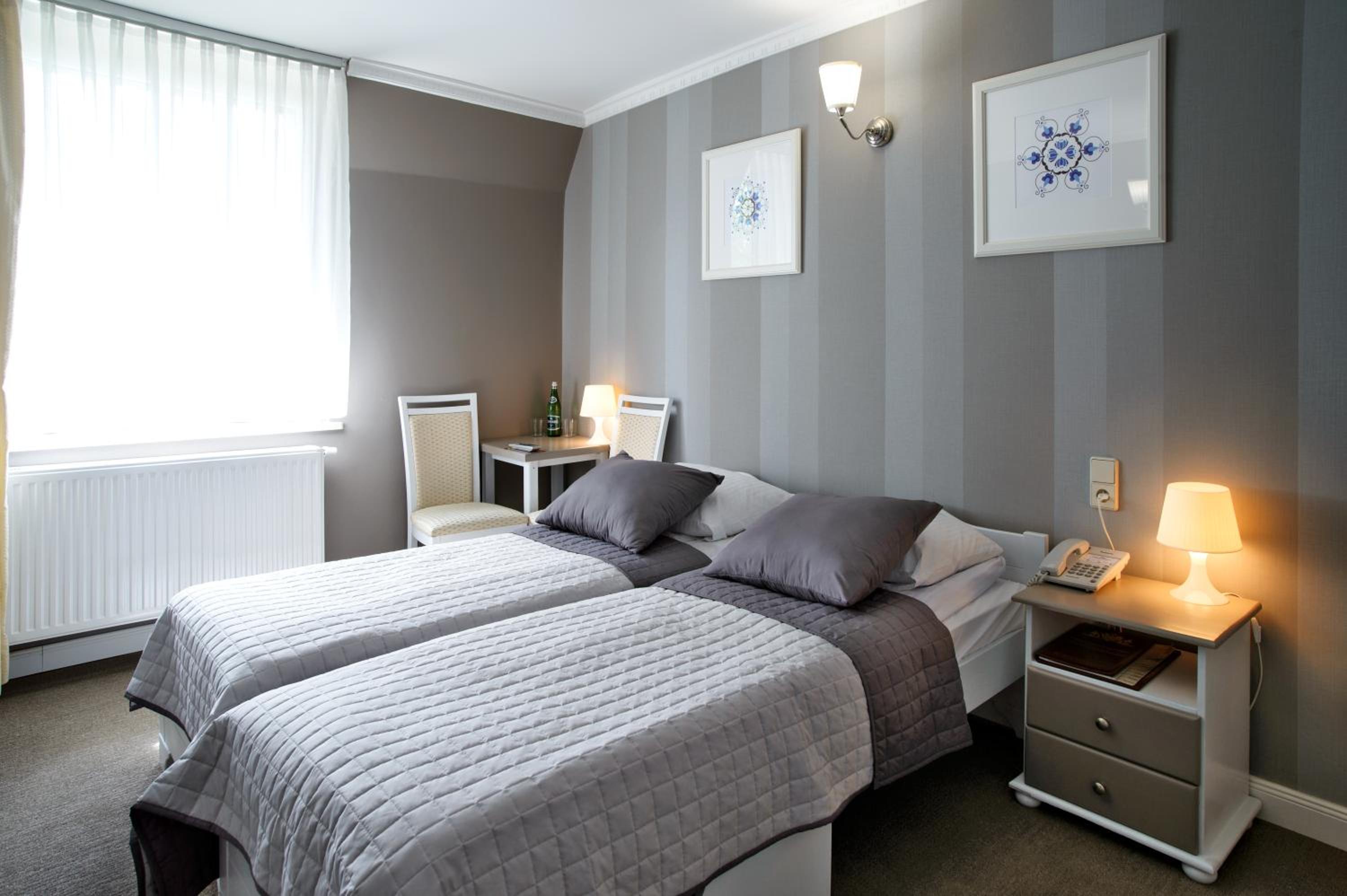 Standard Twin Room photo 1