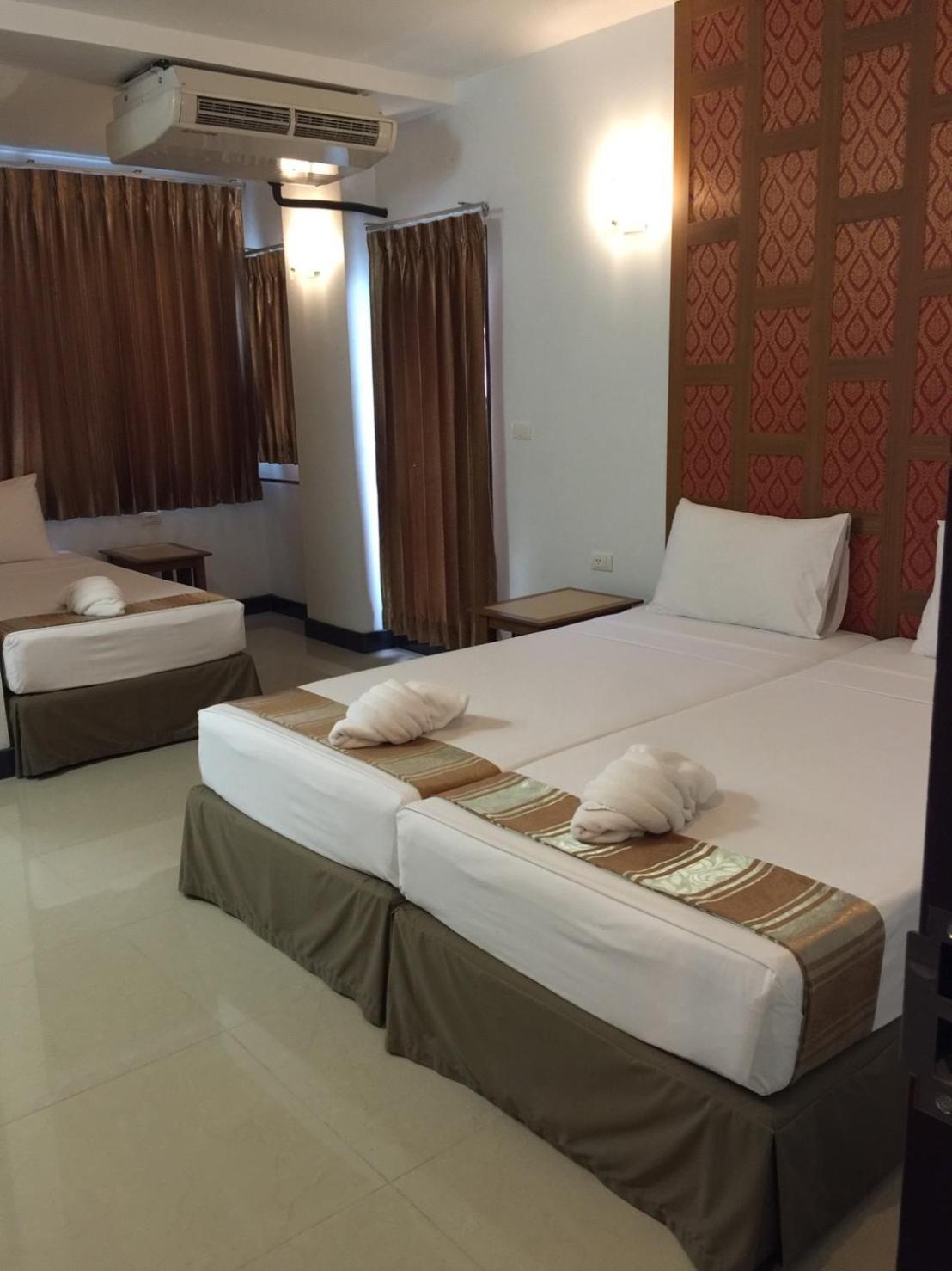 Superior Triple Room photo 3