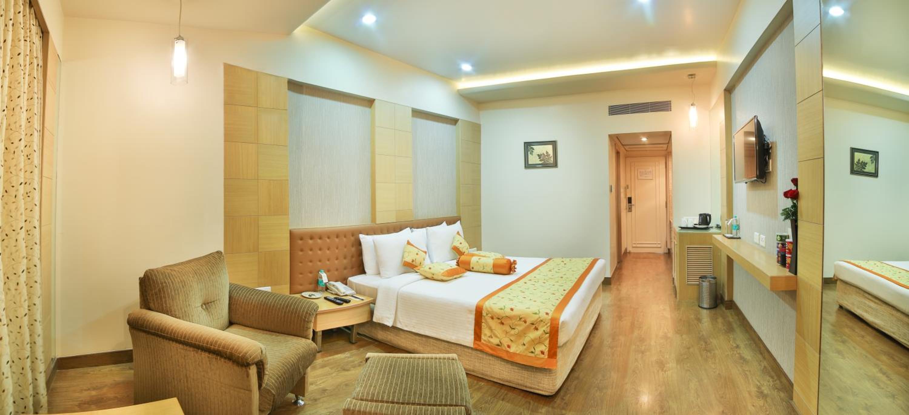 Deluxe Double Room  - Photo 9