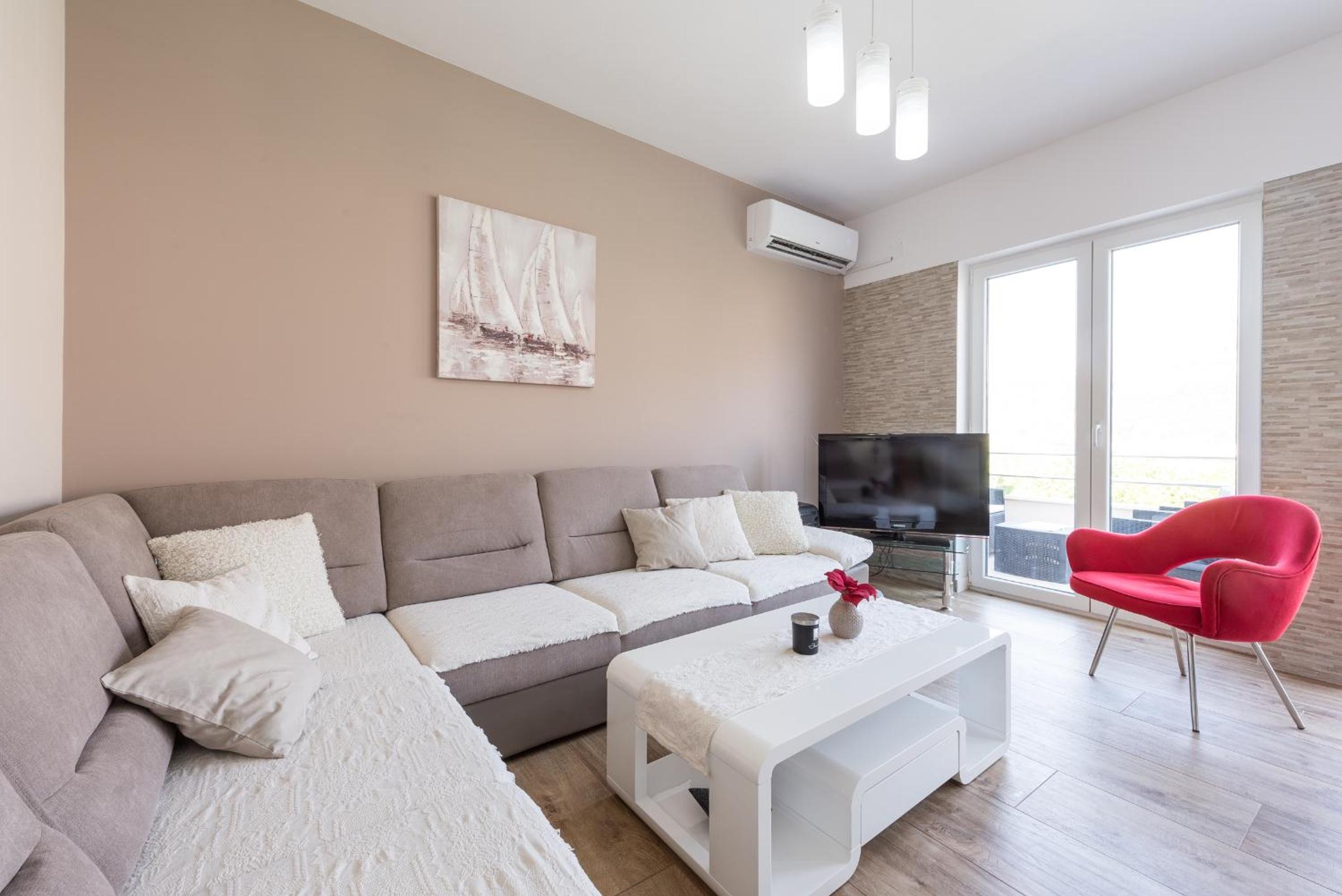 Apartment with Sea View