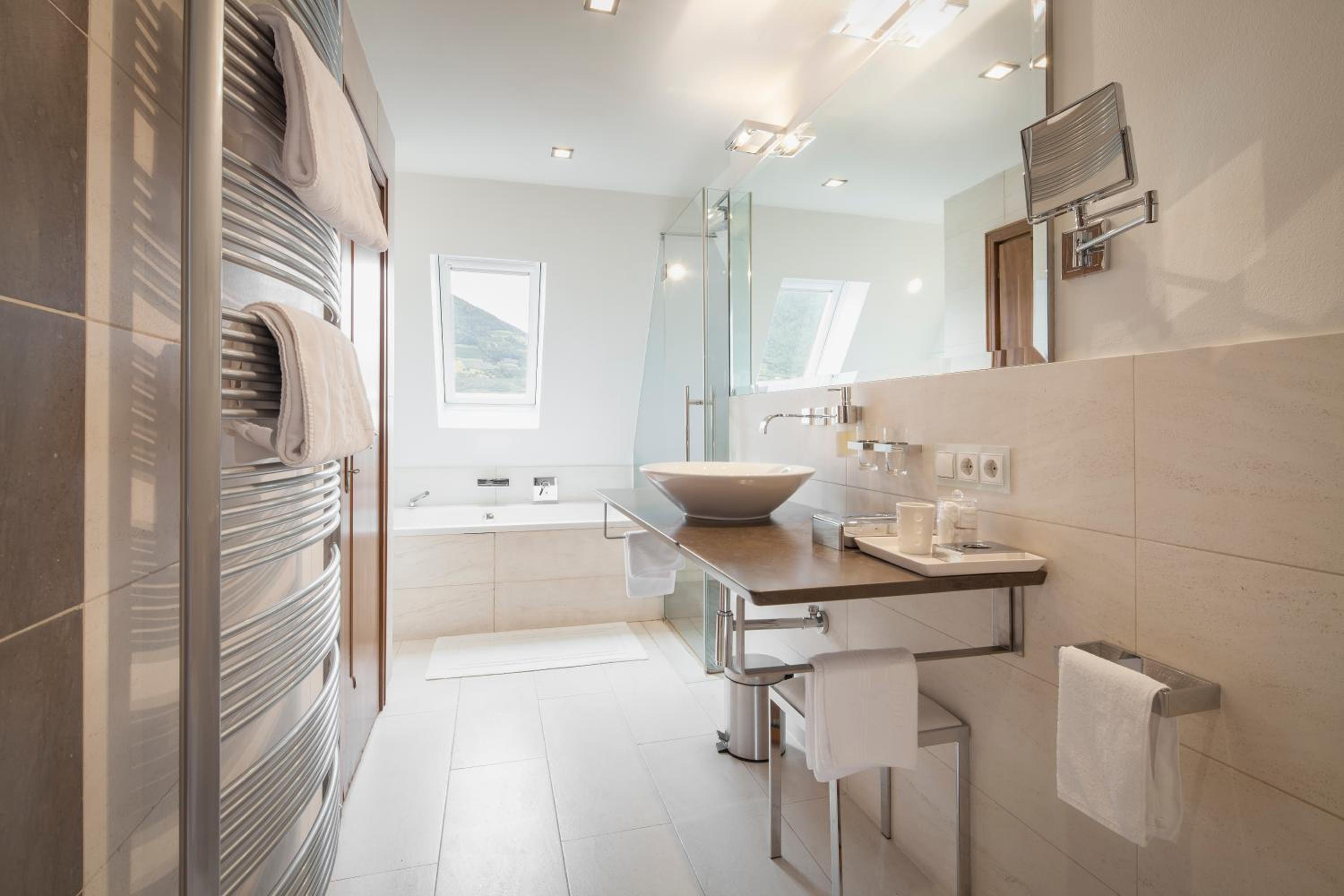 Penthouse Suite - Photo 4