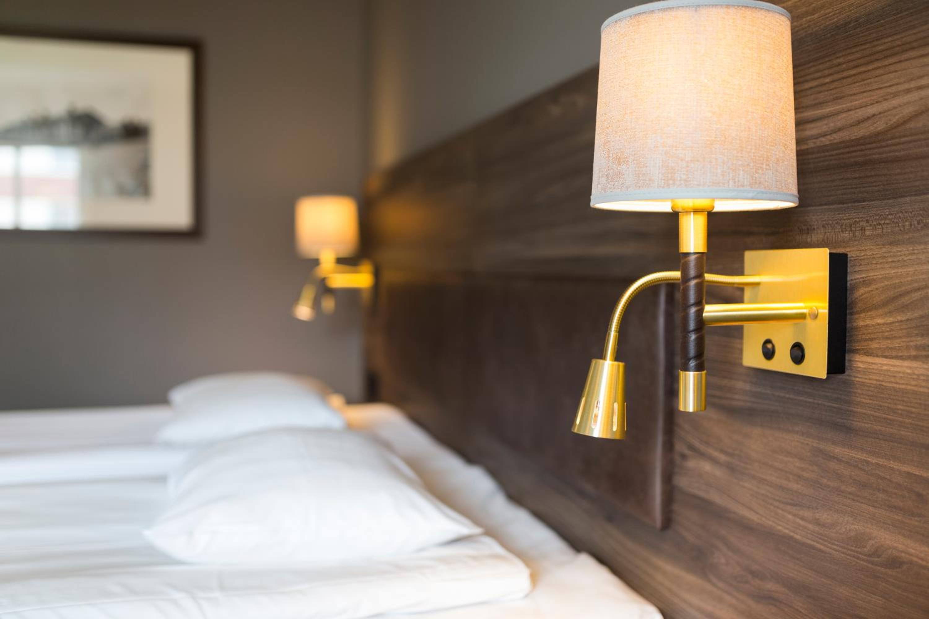 Standard Twin Room - Photo 4