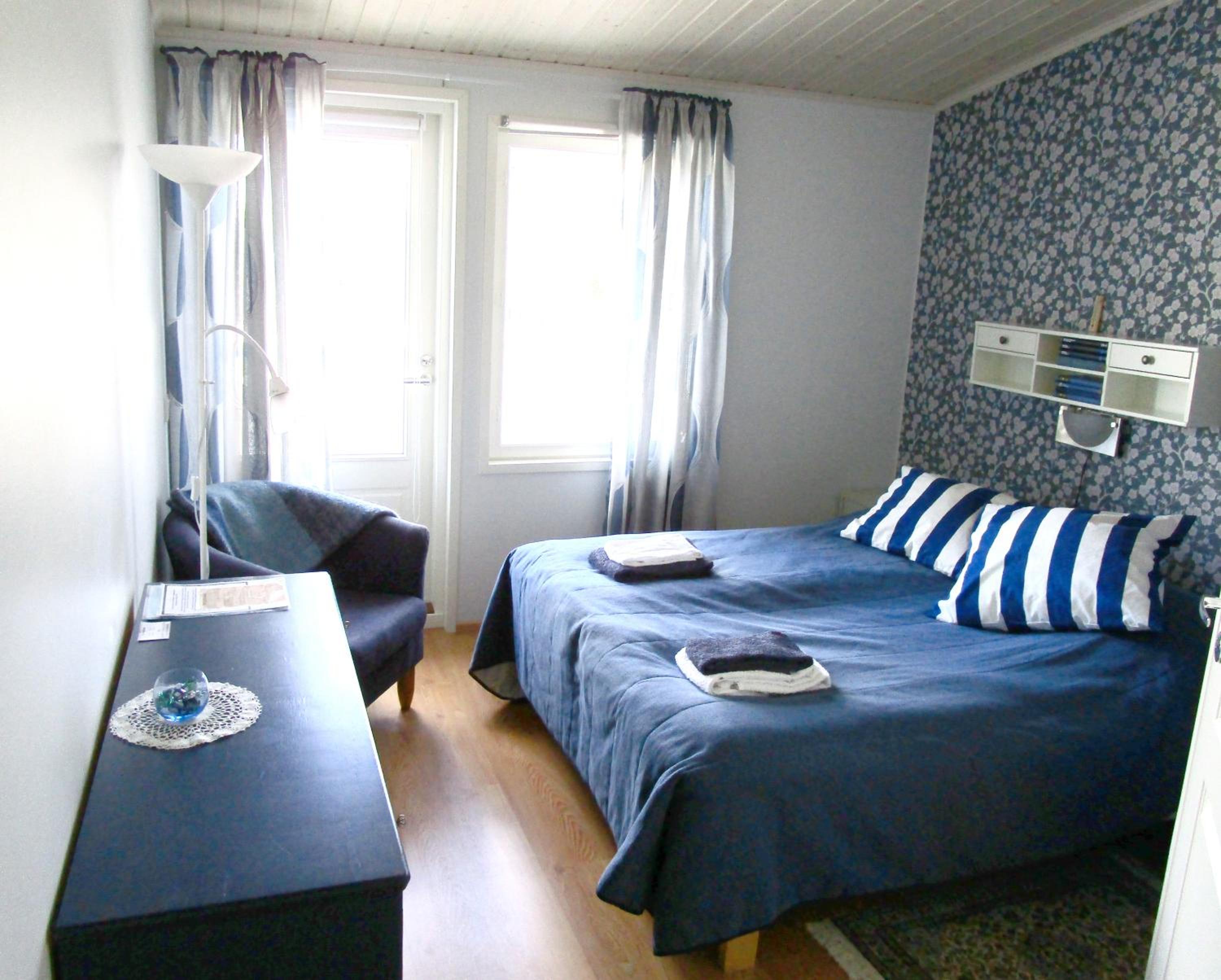 Deluxe Double or Twin Room photo 2