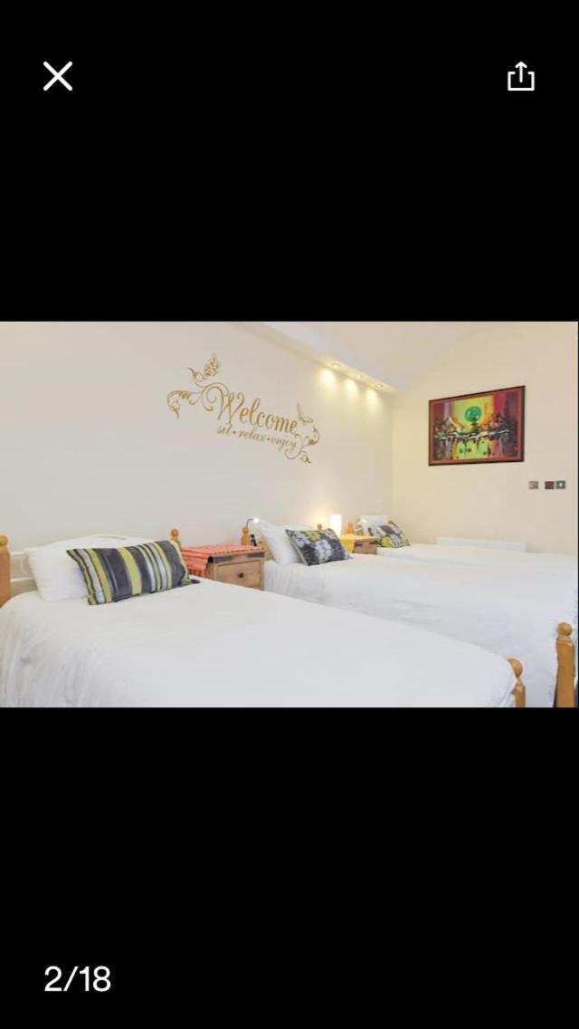 Deluxe Family Room