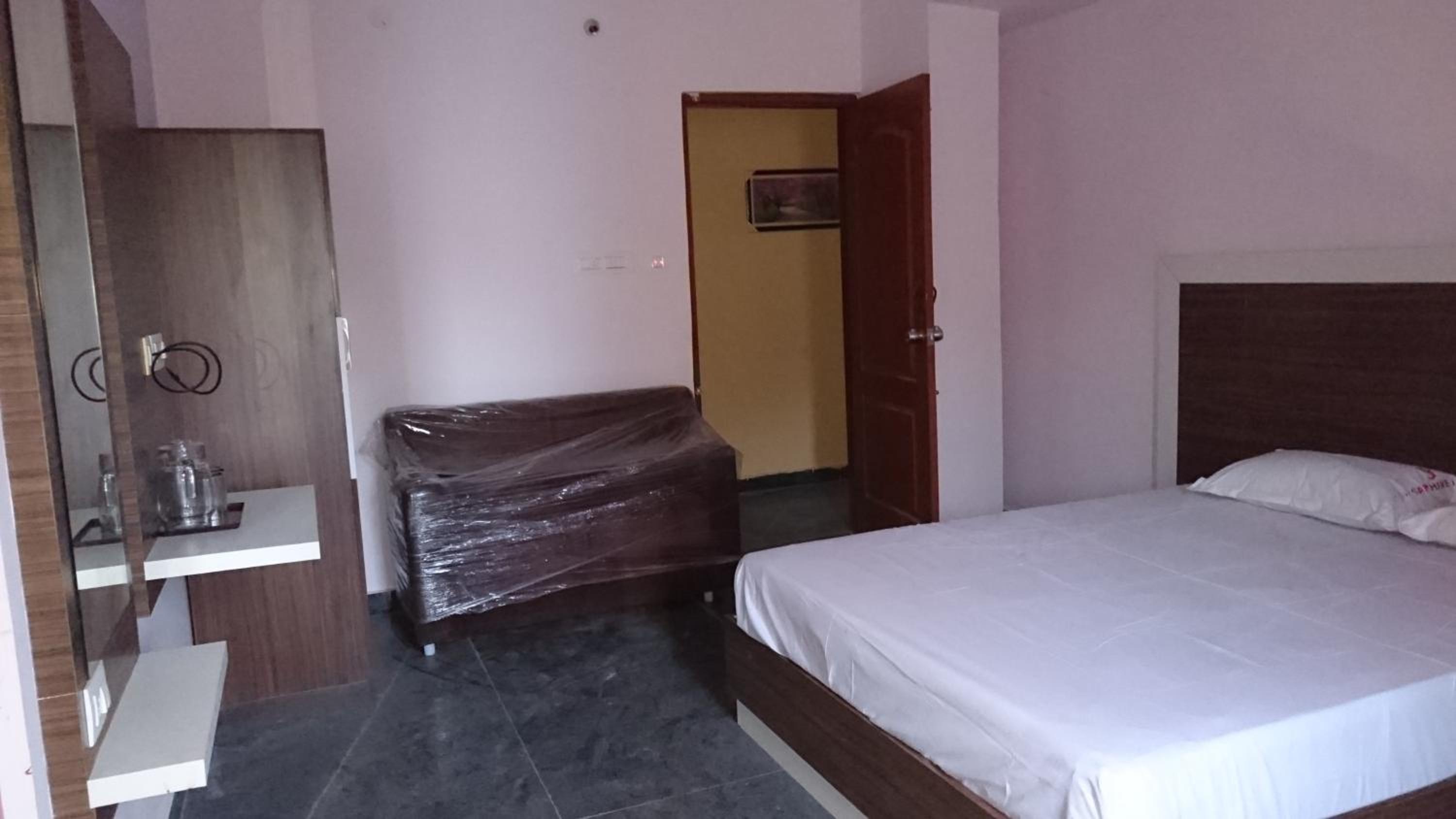 Deluxe Triple Room - Photo 5