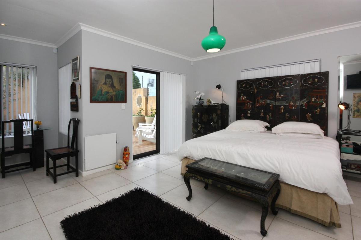 Superior King Room photo 1