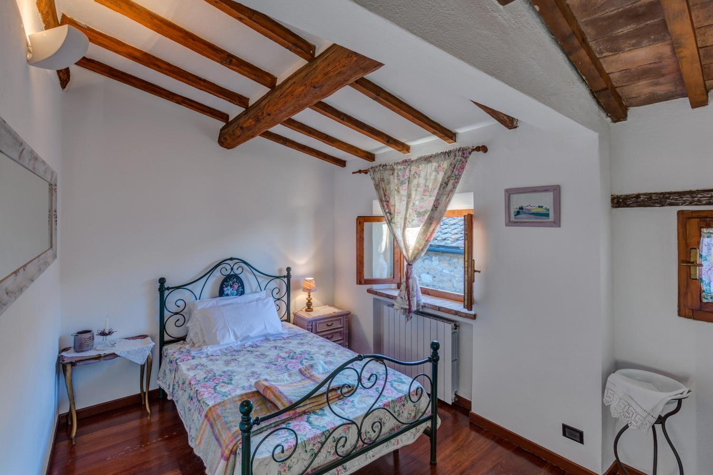 Two-Bedroom Apartment - Photo 1