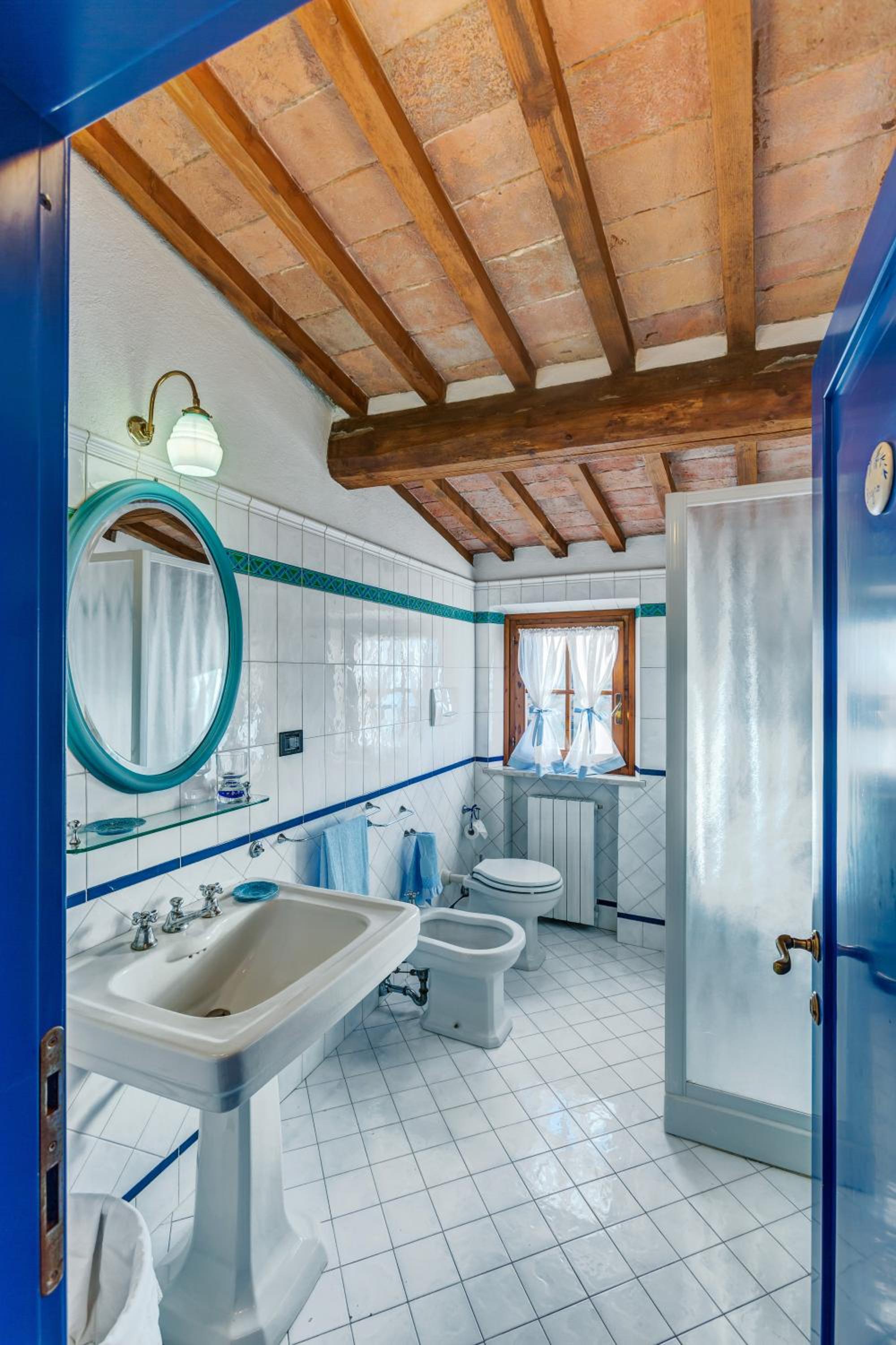 Two-Bedroom Apartment - Photo 4