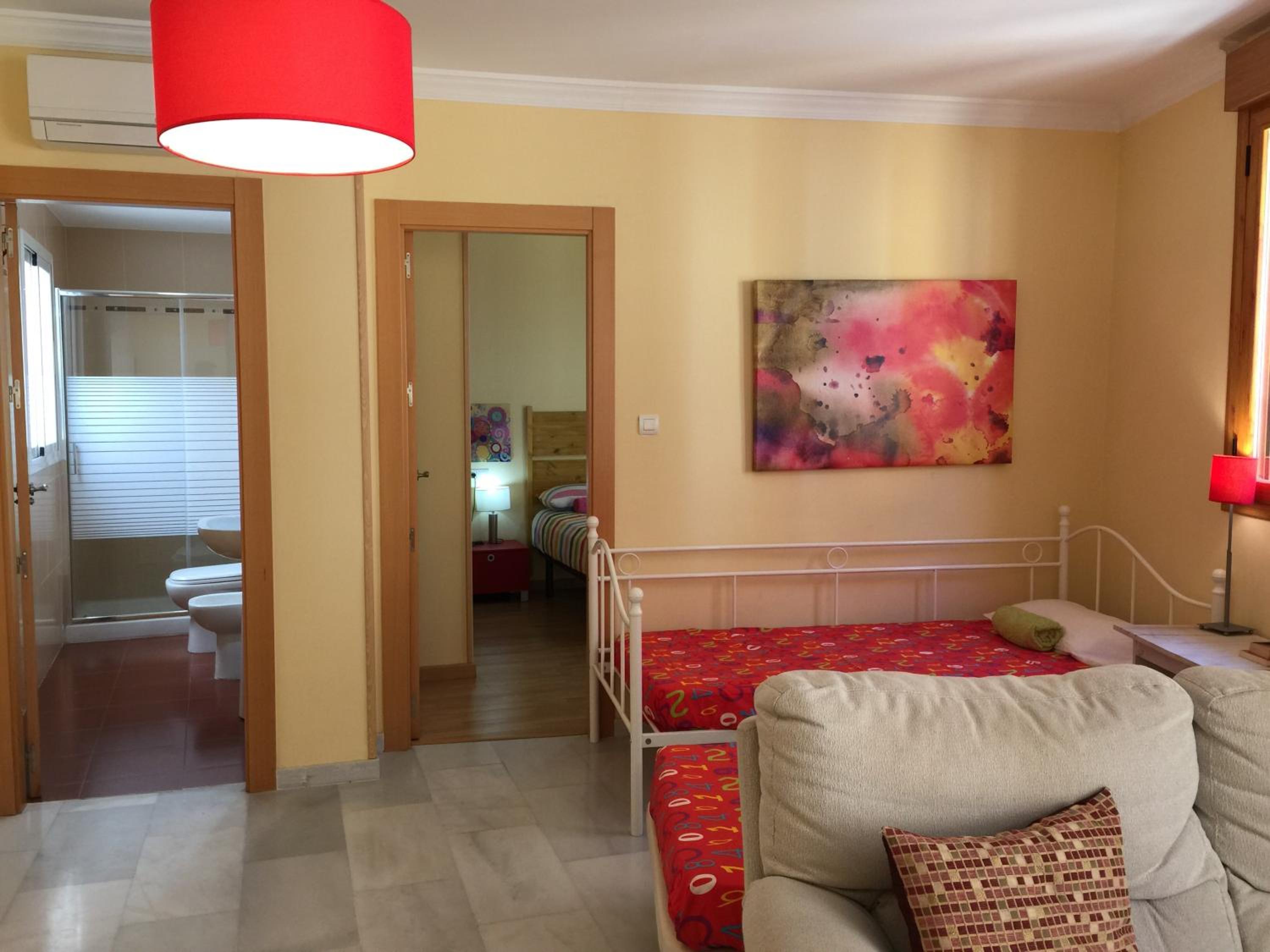 Apartment with Balcony - Photo 14