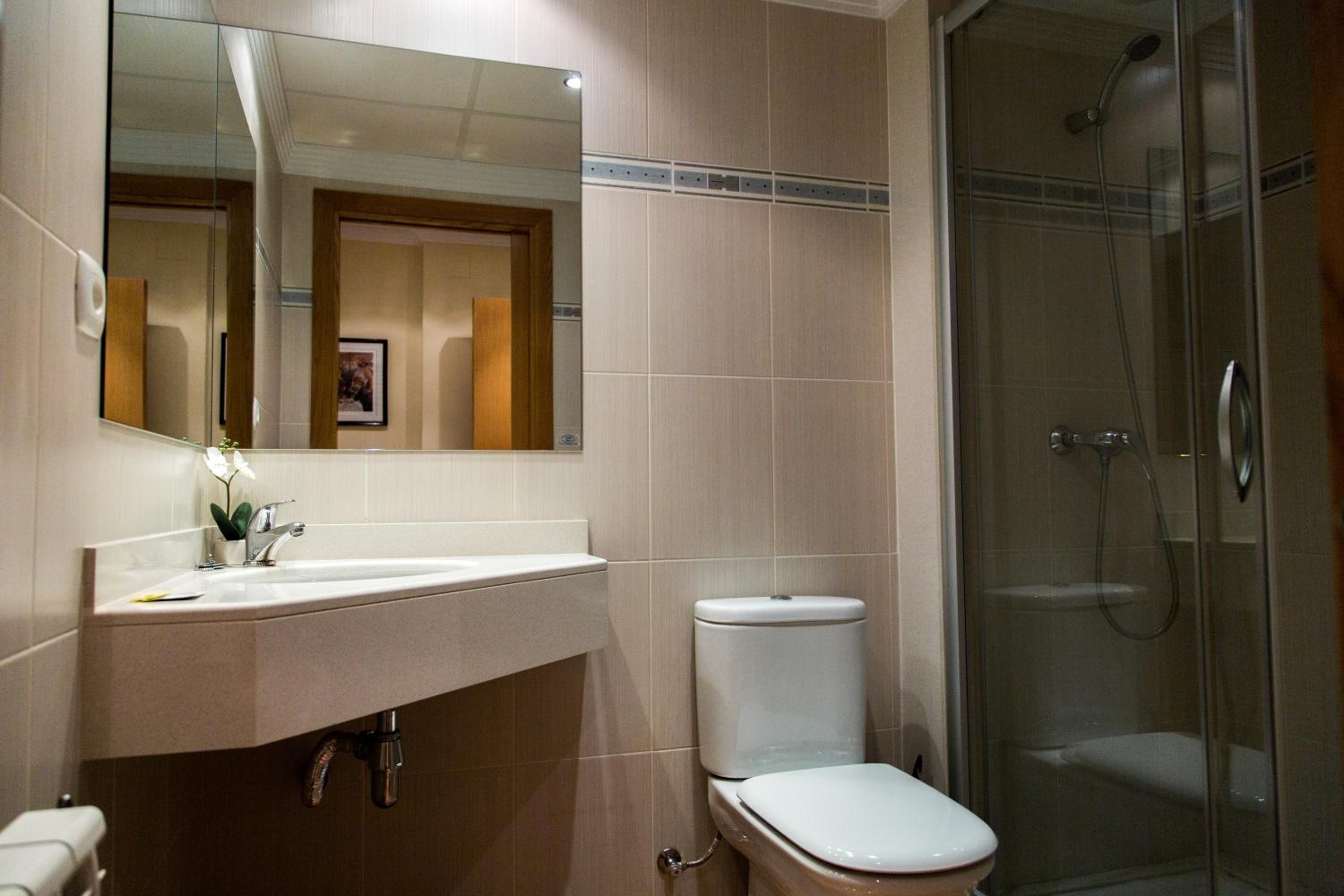 Single Room photo 2