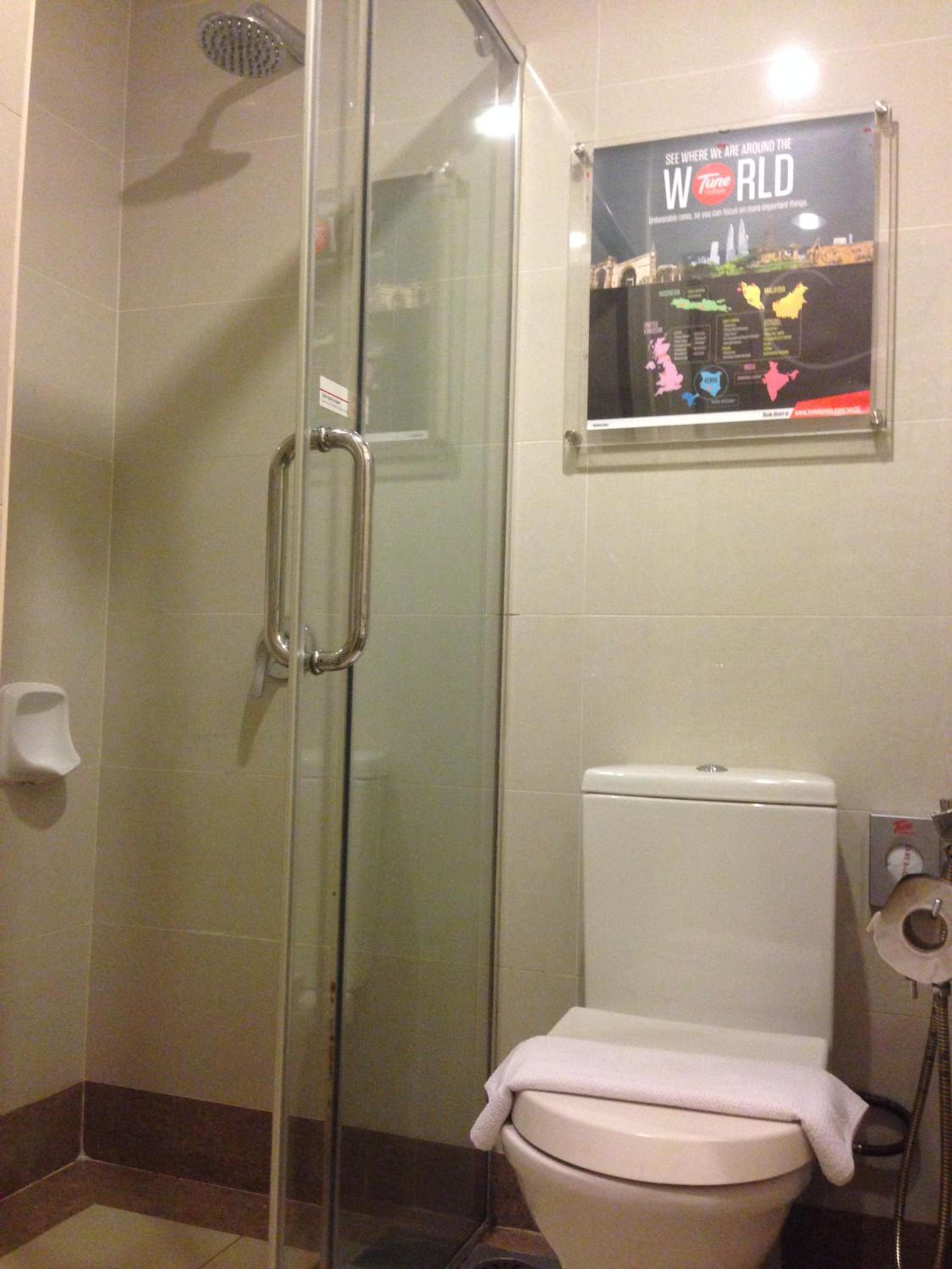 Twin Room - Photo 6