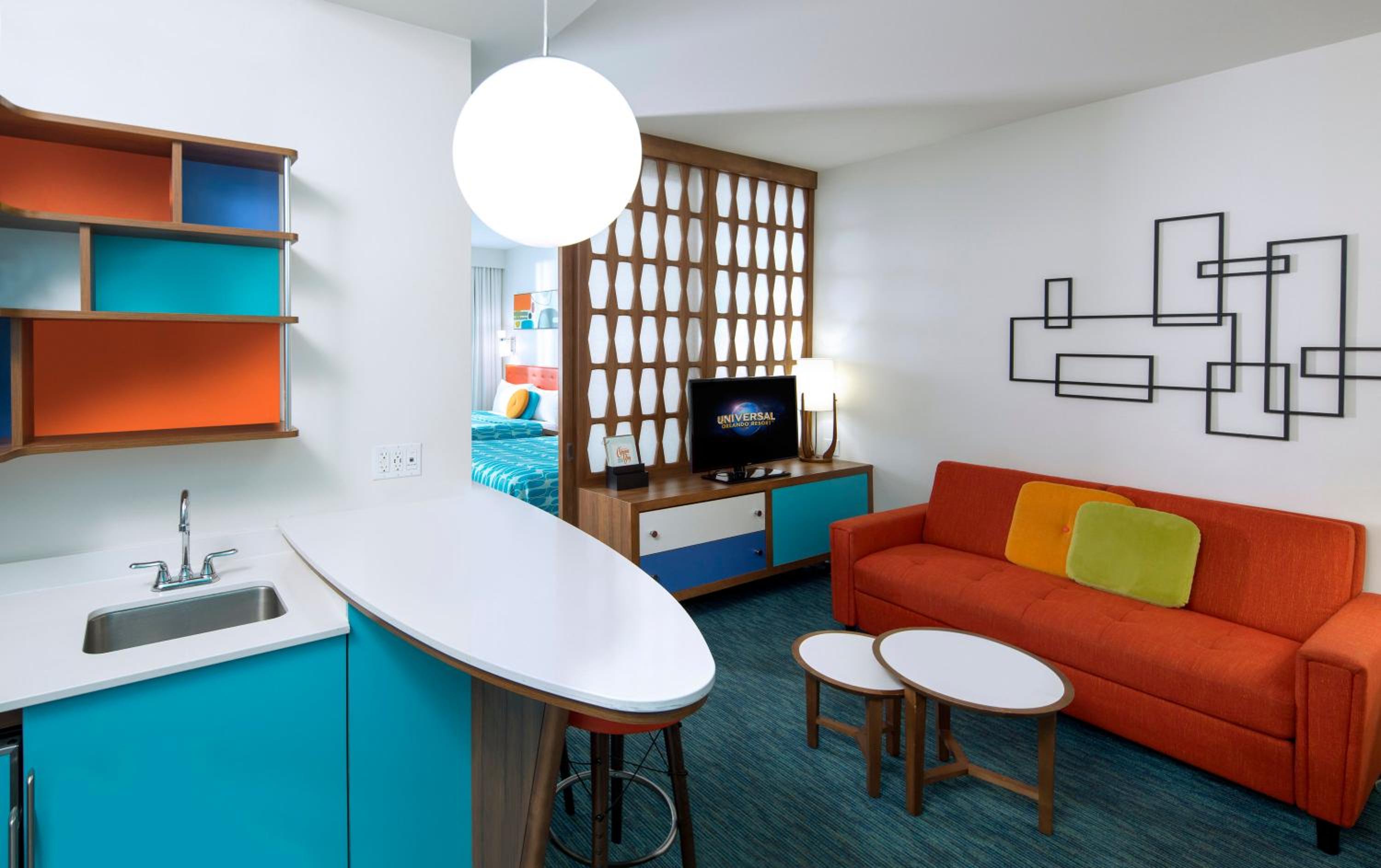 Family Suite with Partial Pool View - Exterior Entry (Includes Early Park Admission)