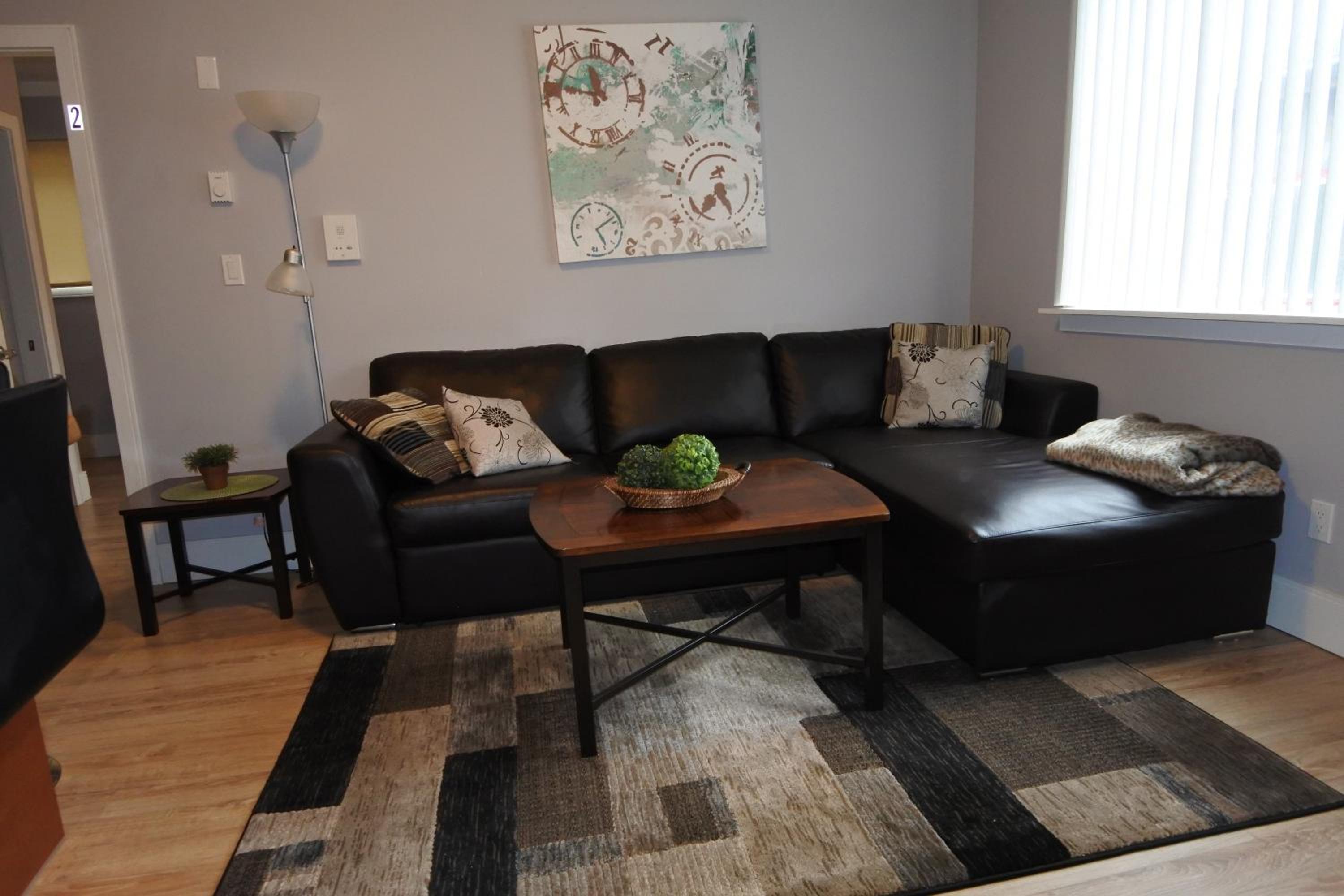 Two-Bedroom Deluxe Apartment photo 2