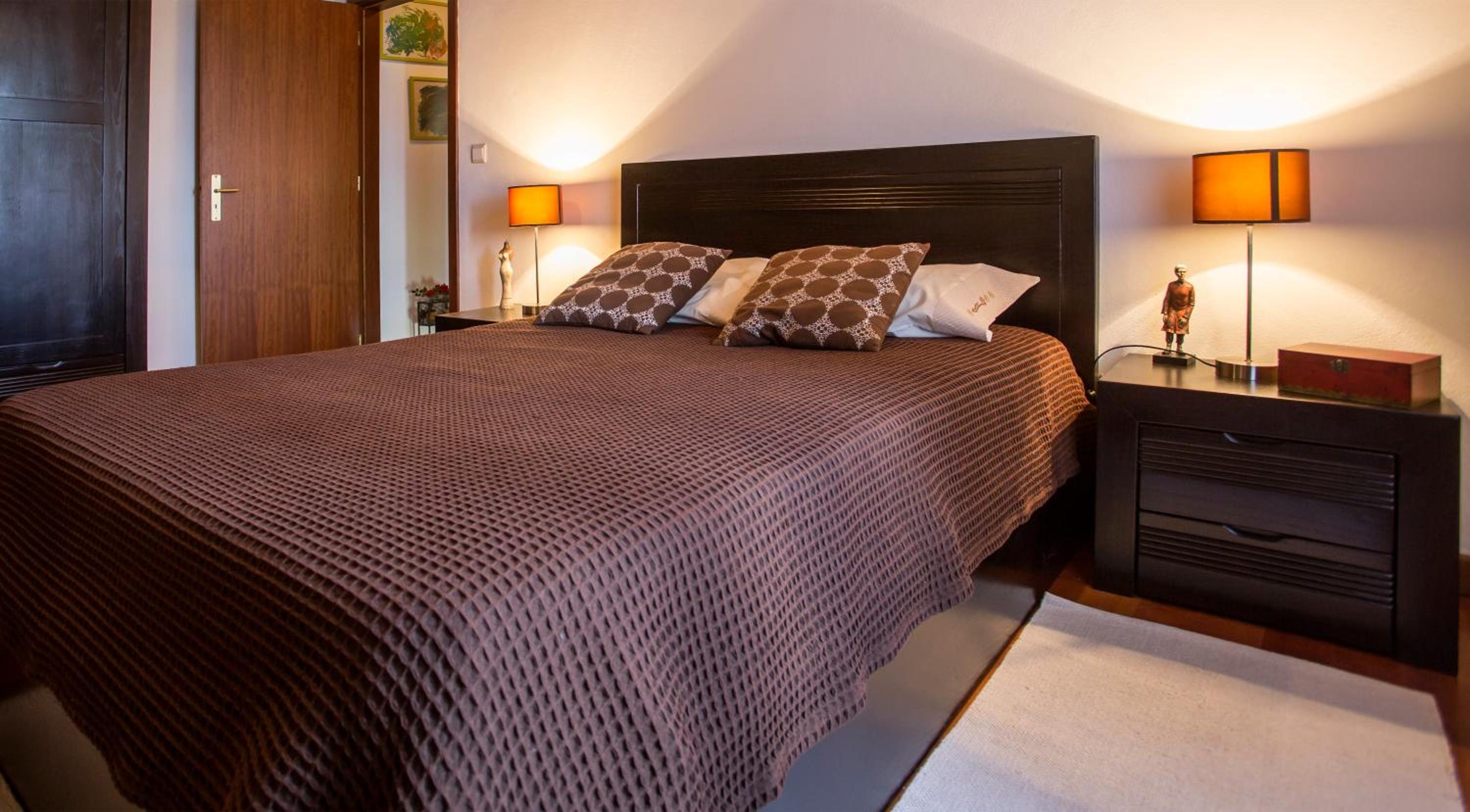 Two-Bedroom House - Photo 6