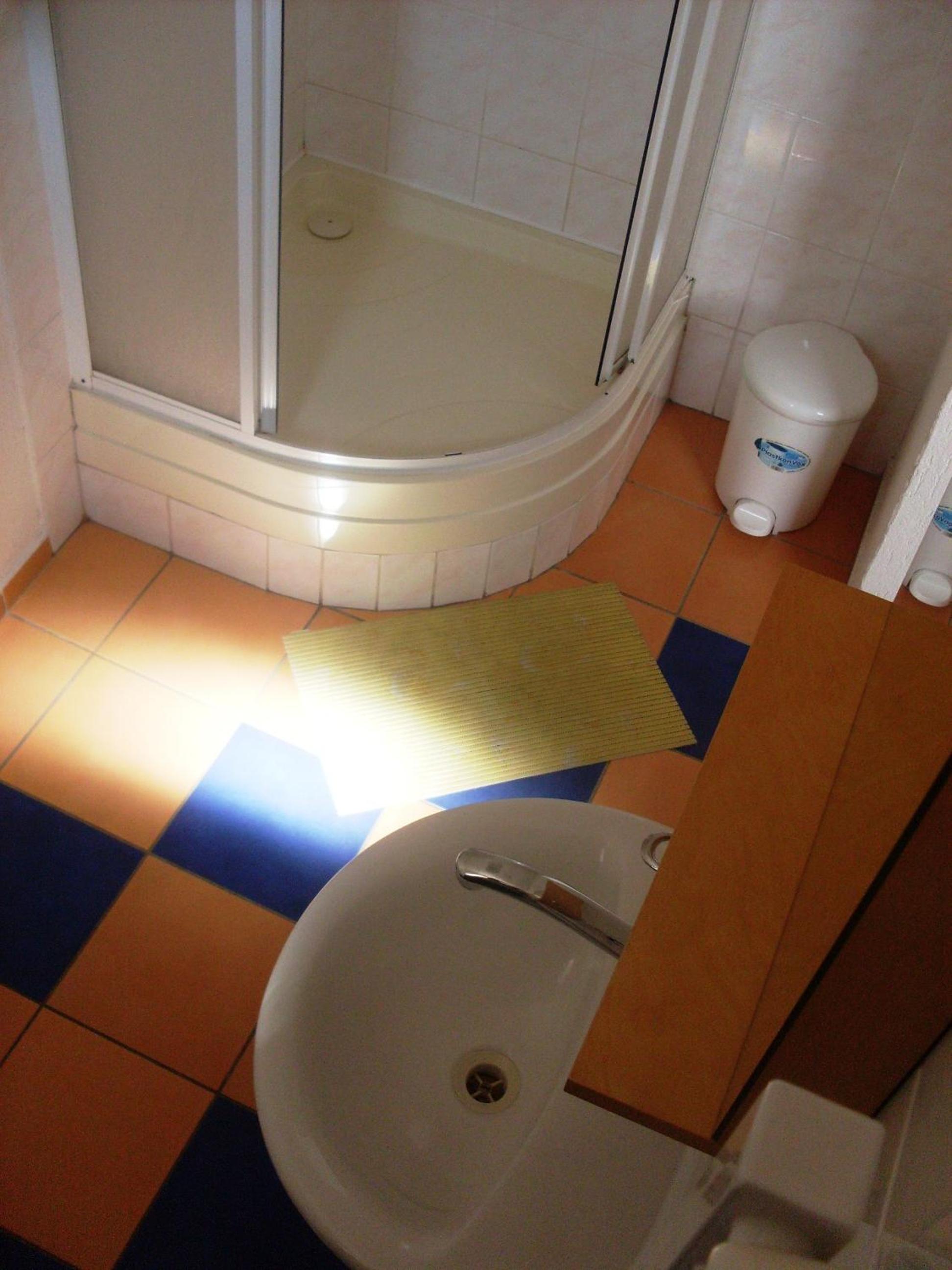 Triple Room - Photo 5
