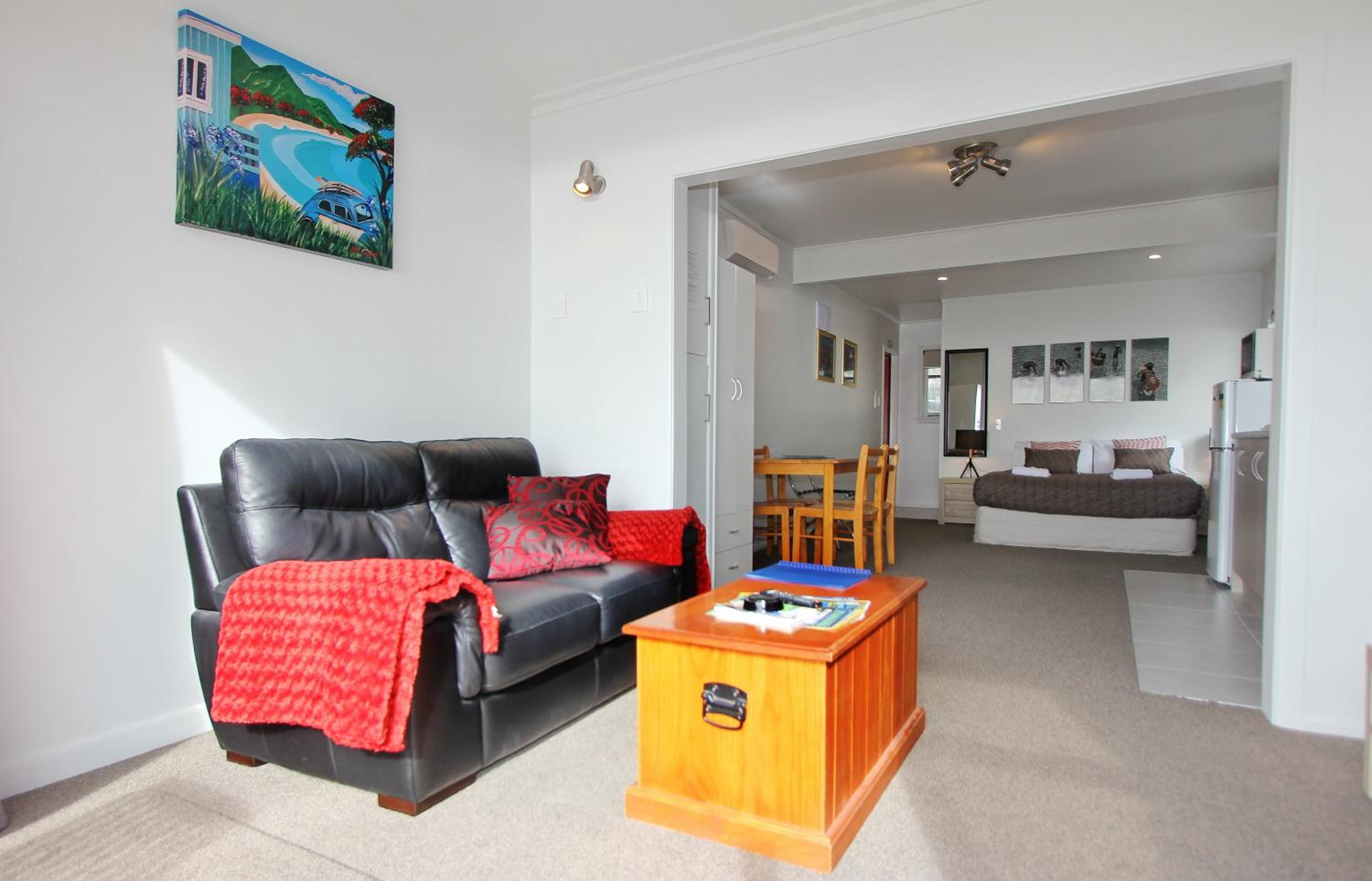 Large Studio Apartment - Beachfront - 1 photo 2