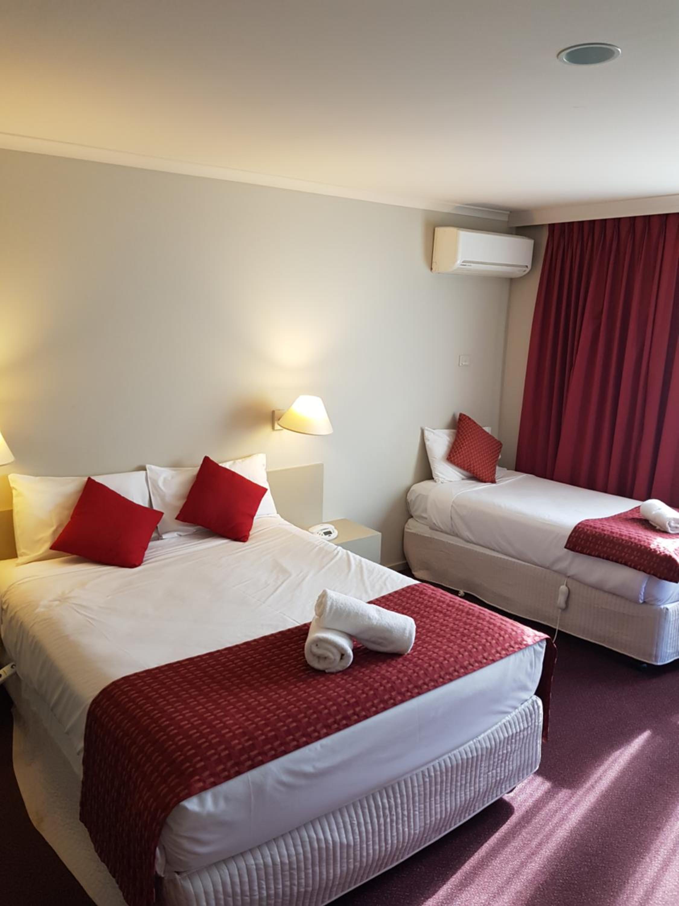Deluxe Twin Room - Photo 4