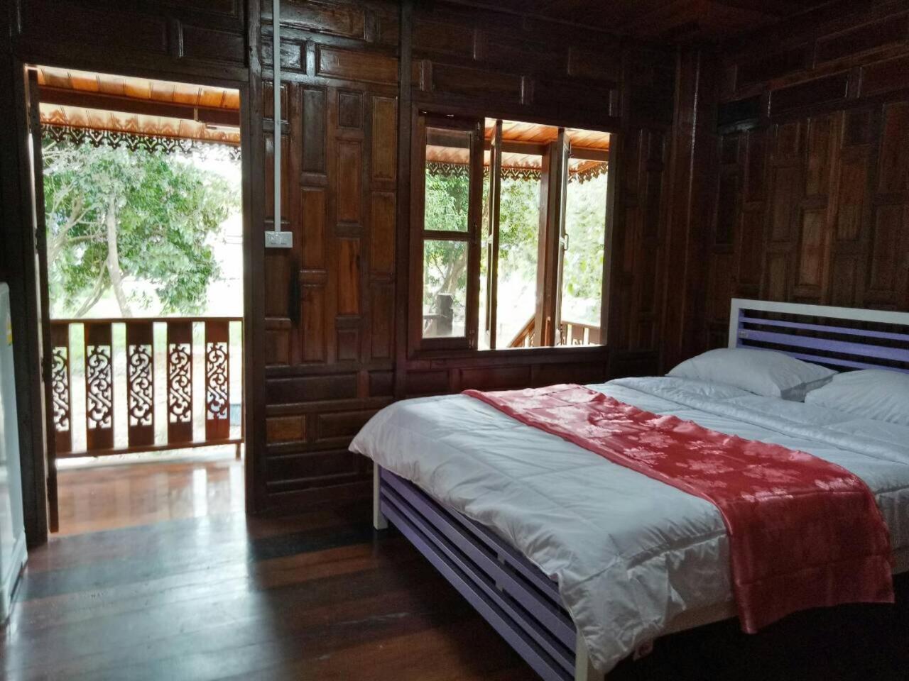 Double Room with Garden View - Photo 6