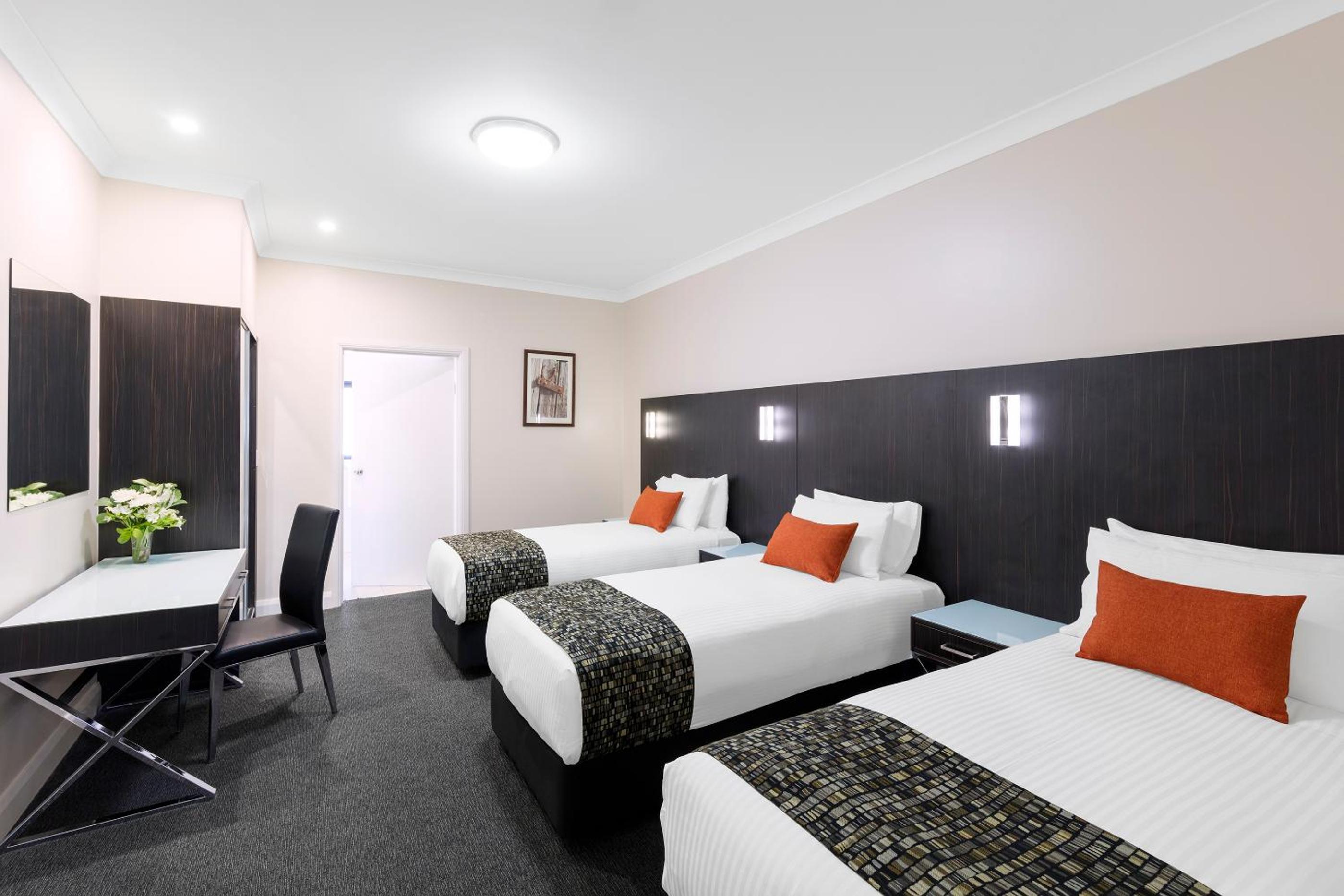 One Bedroom Apartment - Photo 7