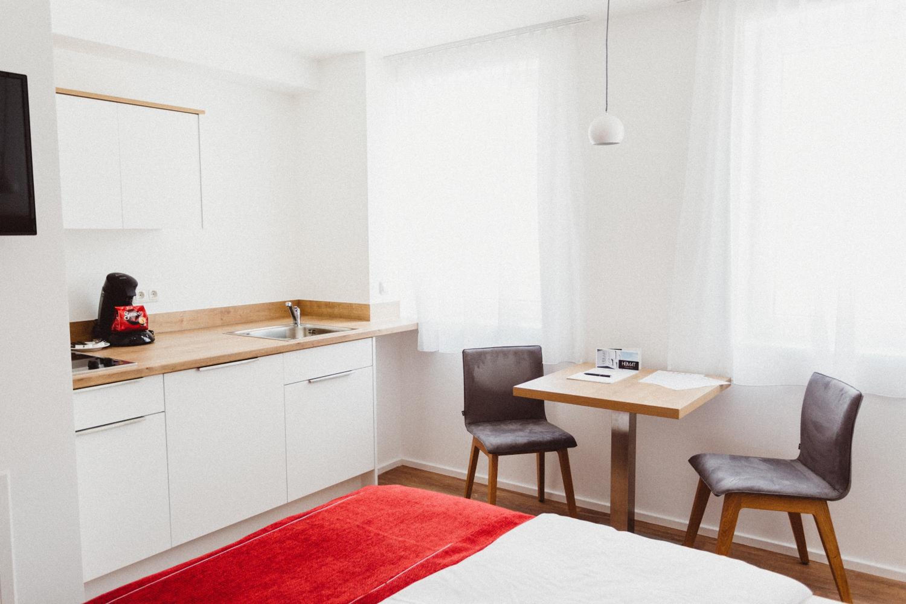 Apartment photo 2