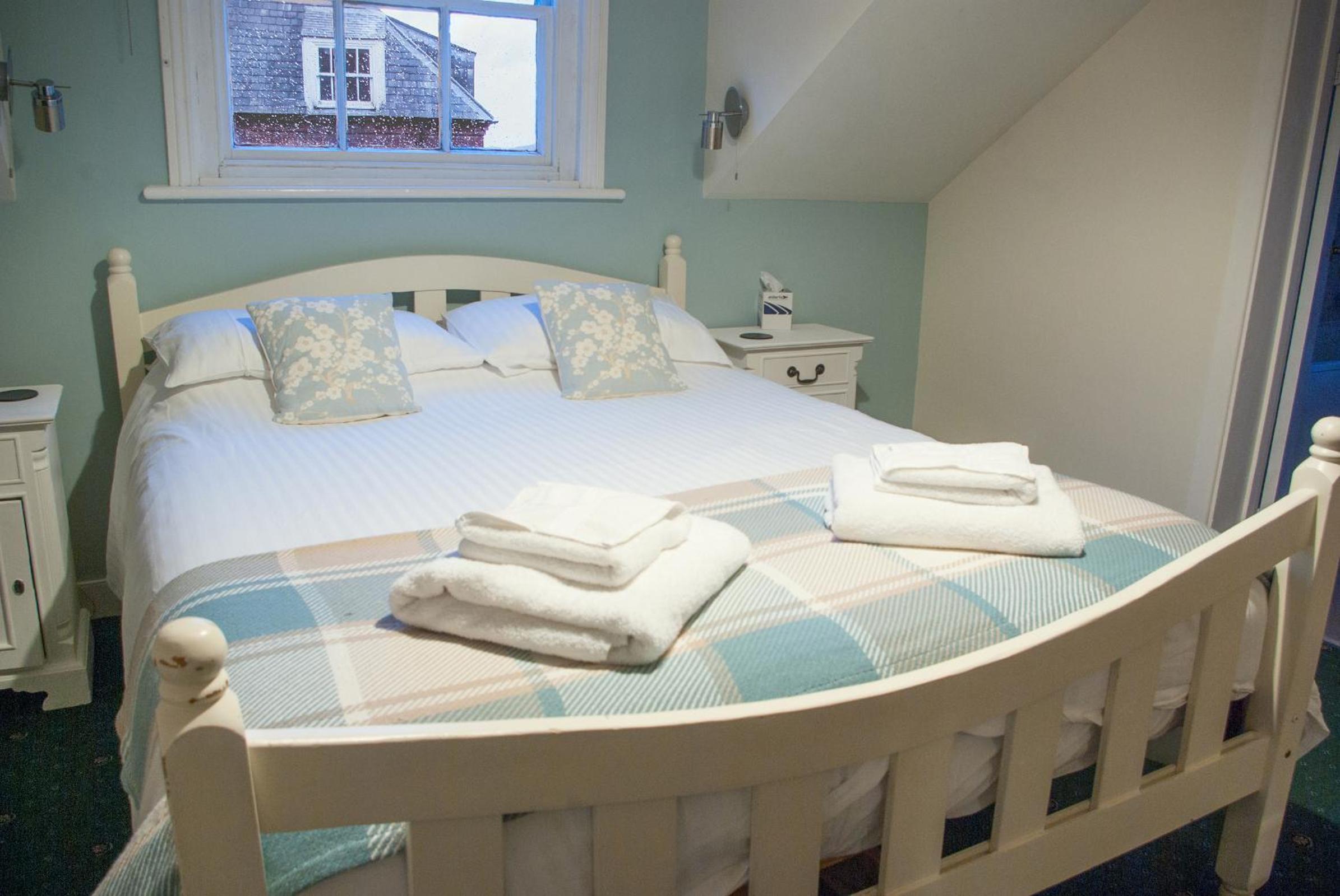 Double Room - Photo 2