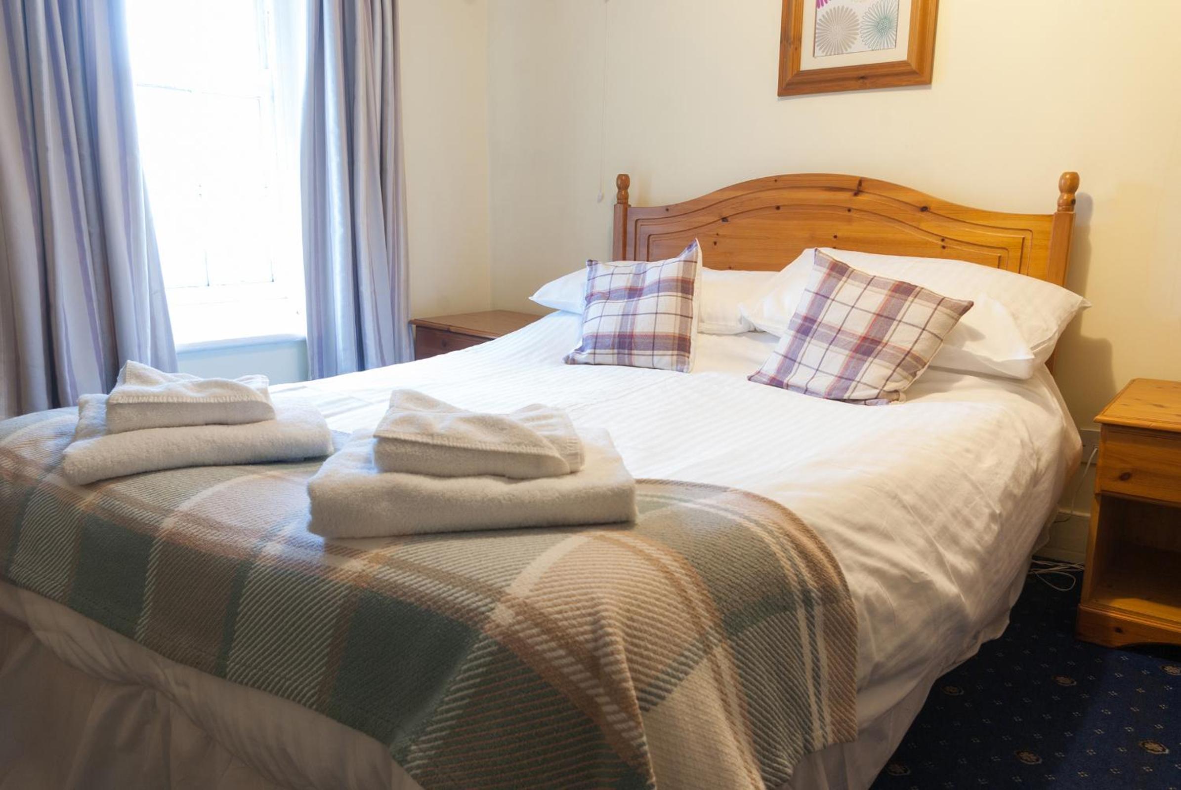 Small Double Room - Photo 2