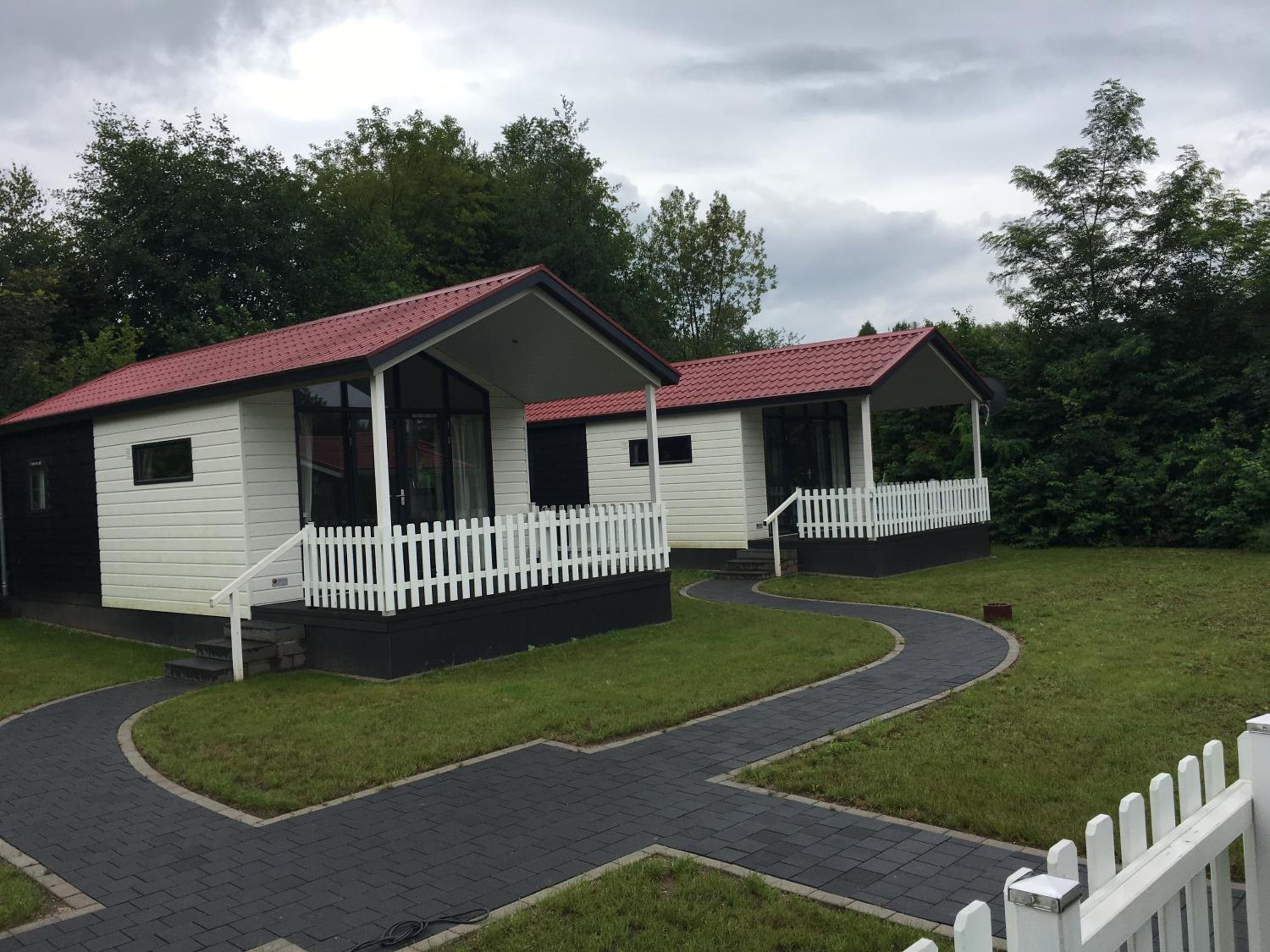 Mobile Home photo 1
