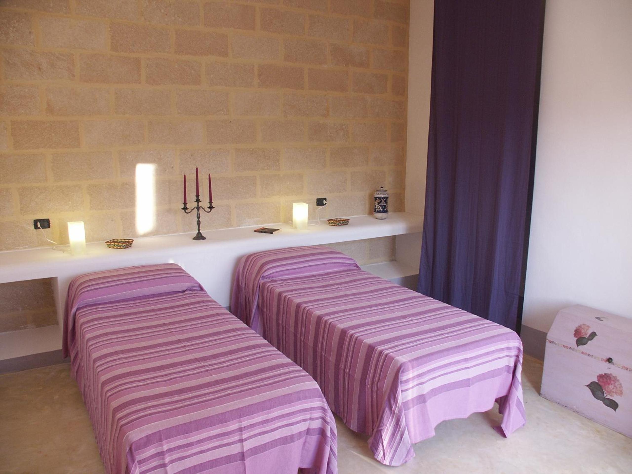 Large Double or Twin Room photo 2