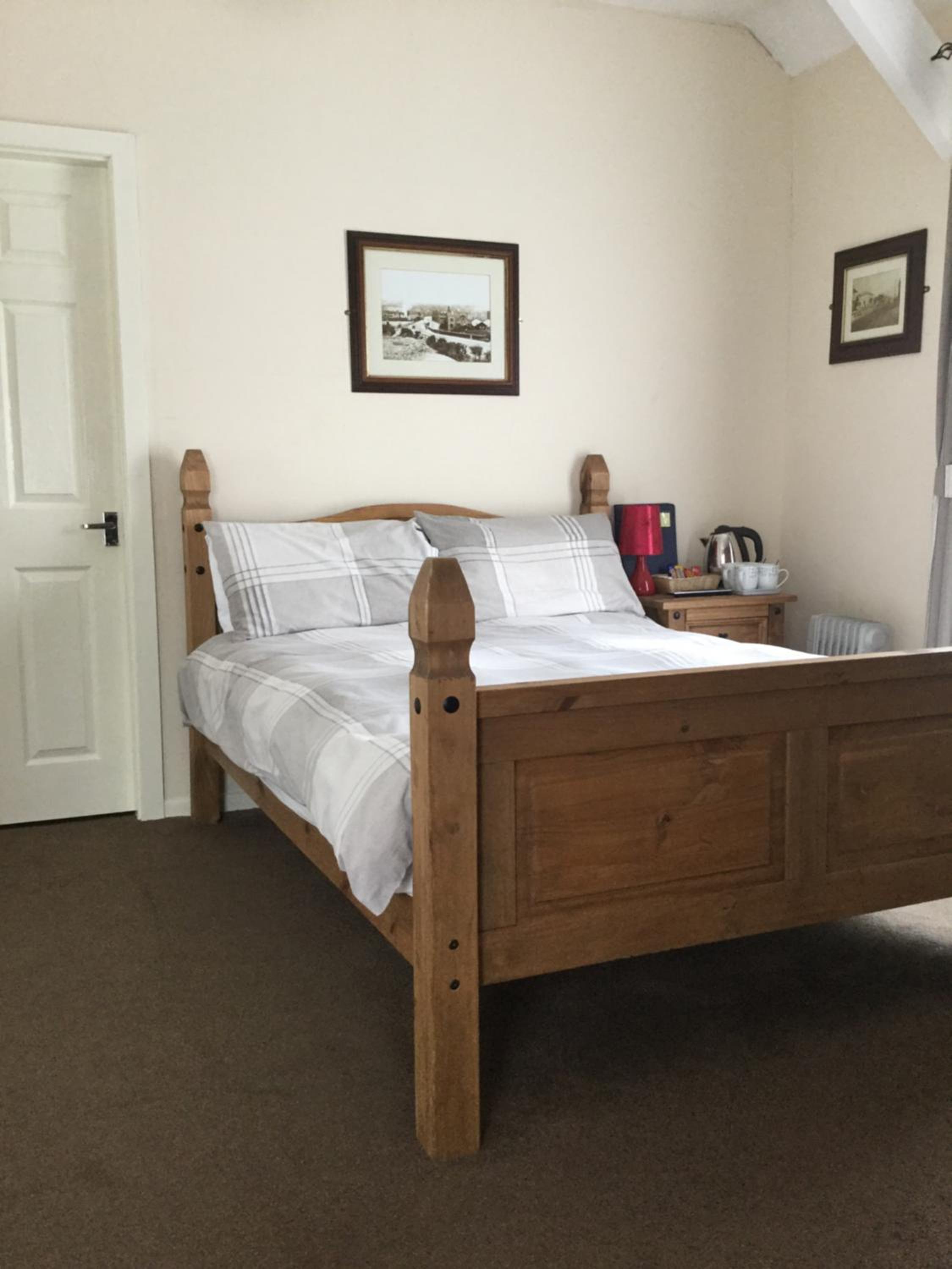 Double or Twin Room photo 2