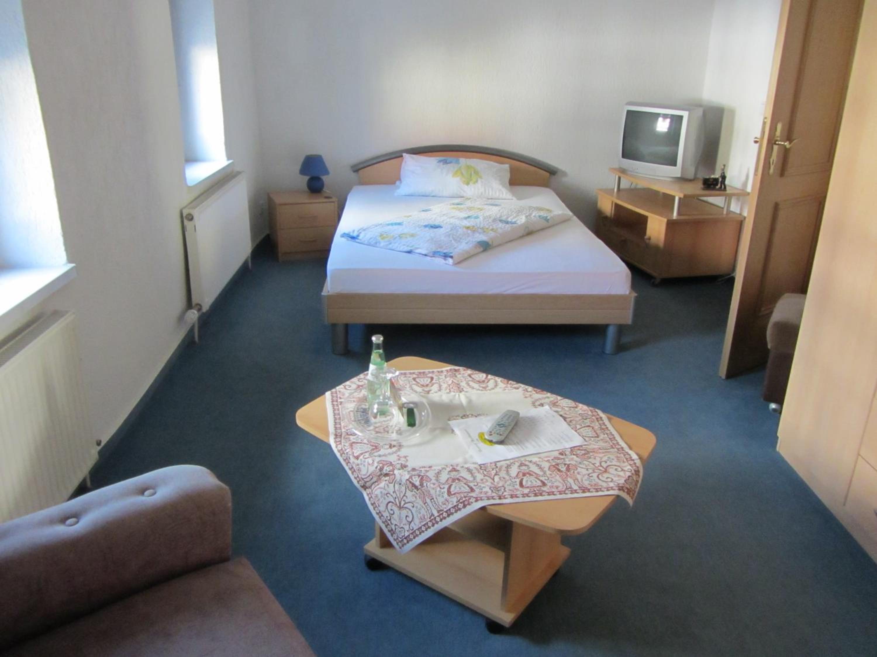 Deluxe Double Room with Shower - Photo 26